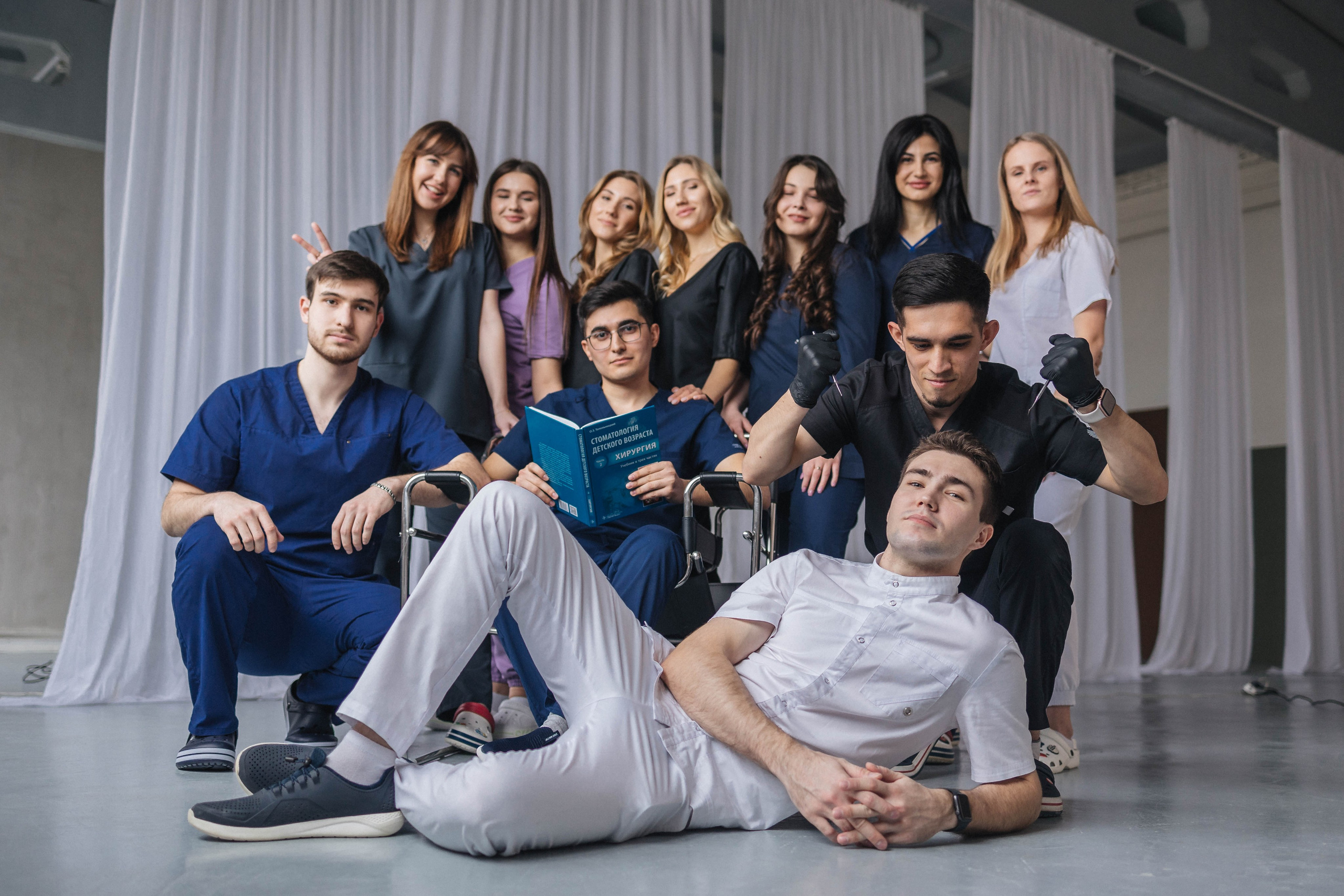 Выпускники. Фотограф Аделина Raw