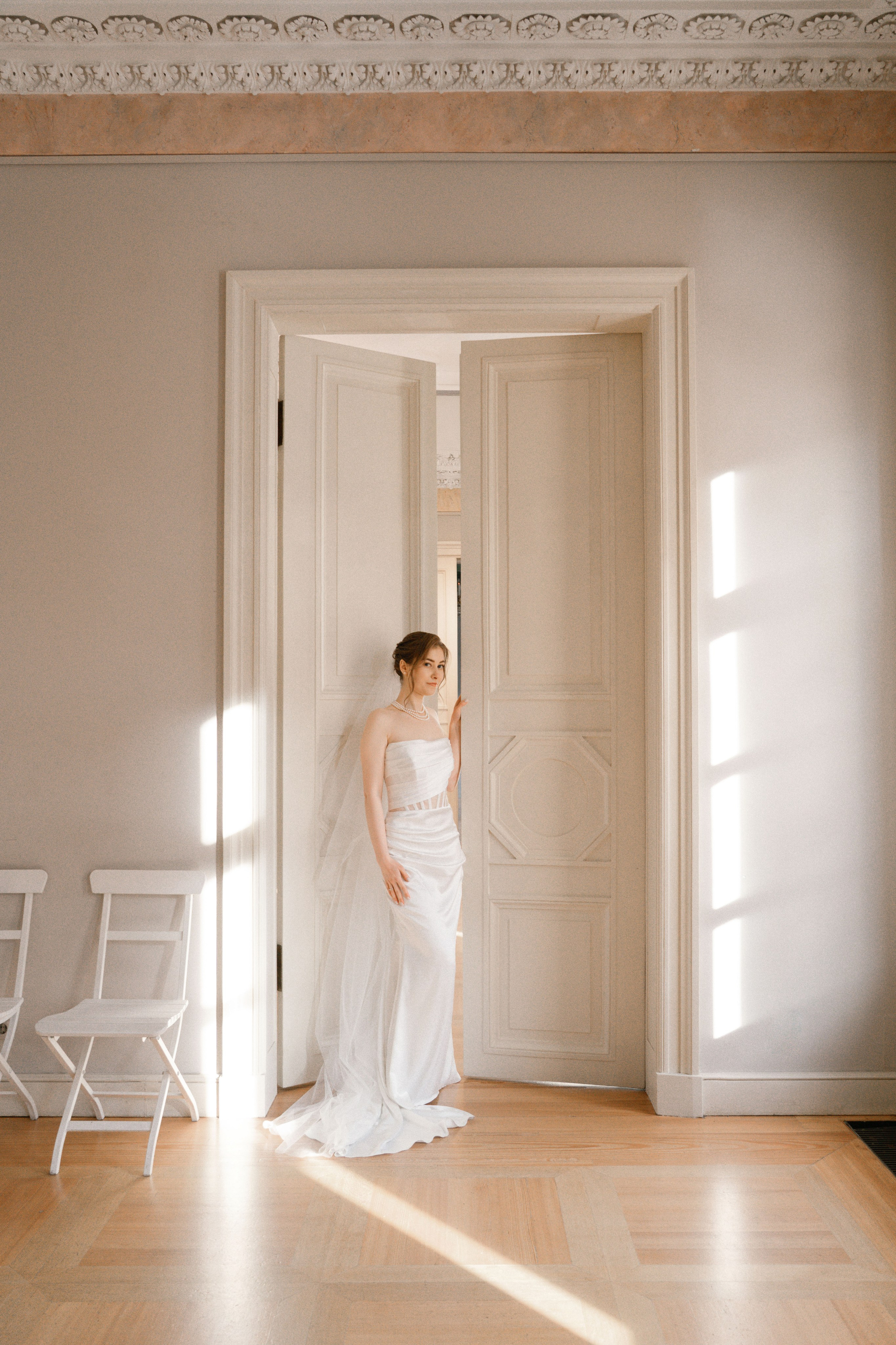 Свадебная фотосессия в Библиотеке читальне им. Пушкина