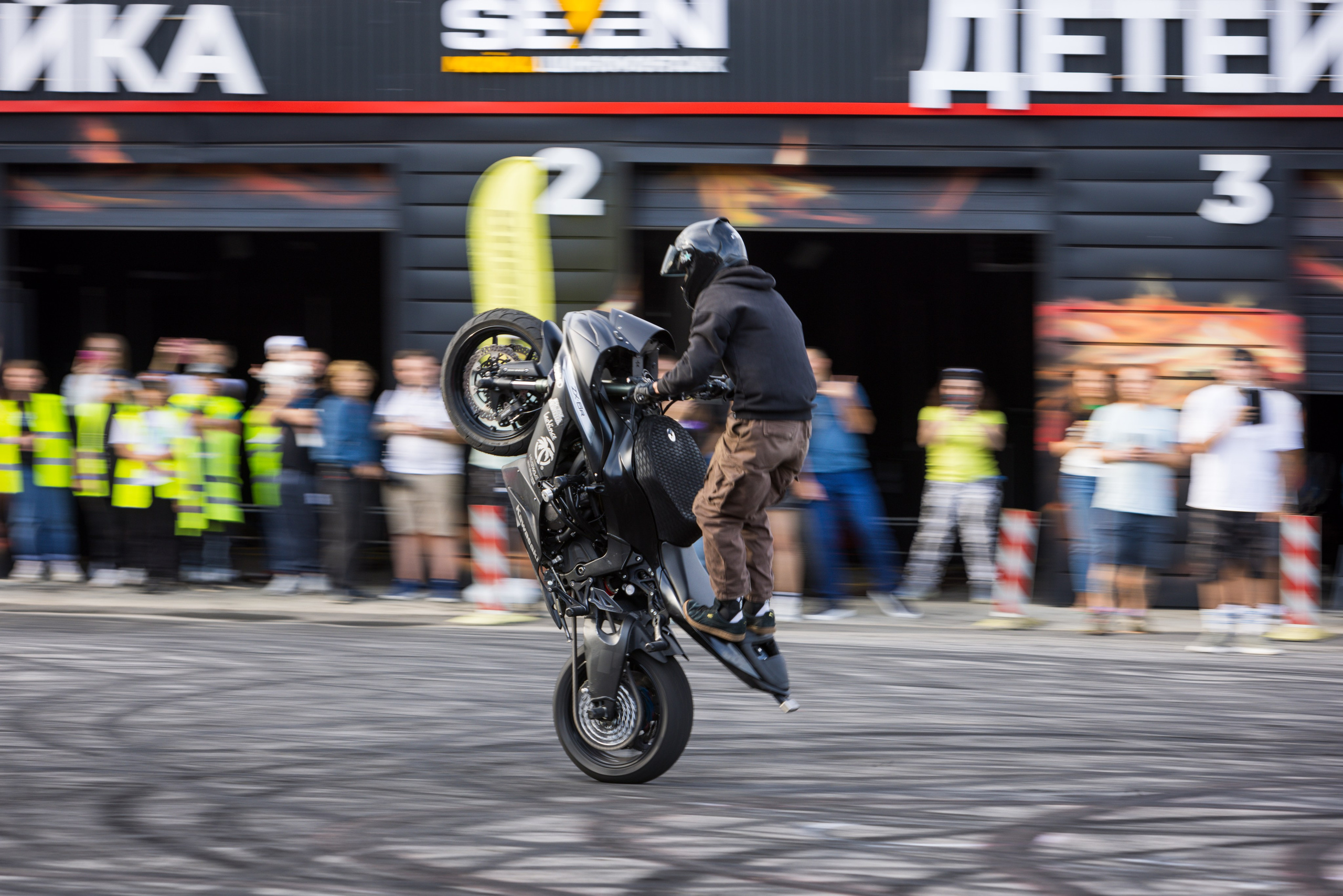 Turbo Night 2.0. Автомобильная фотография в Санкт-Петербурге