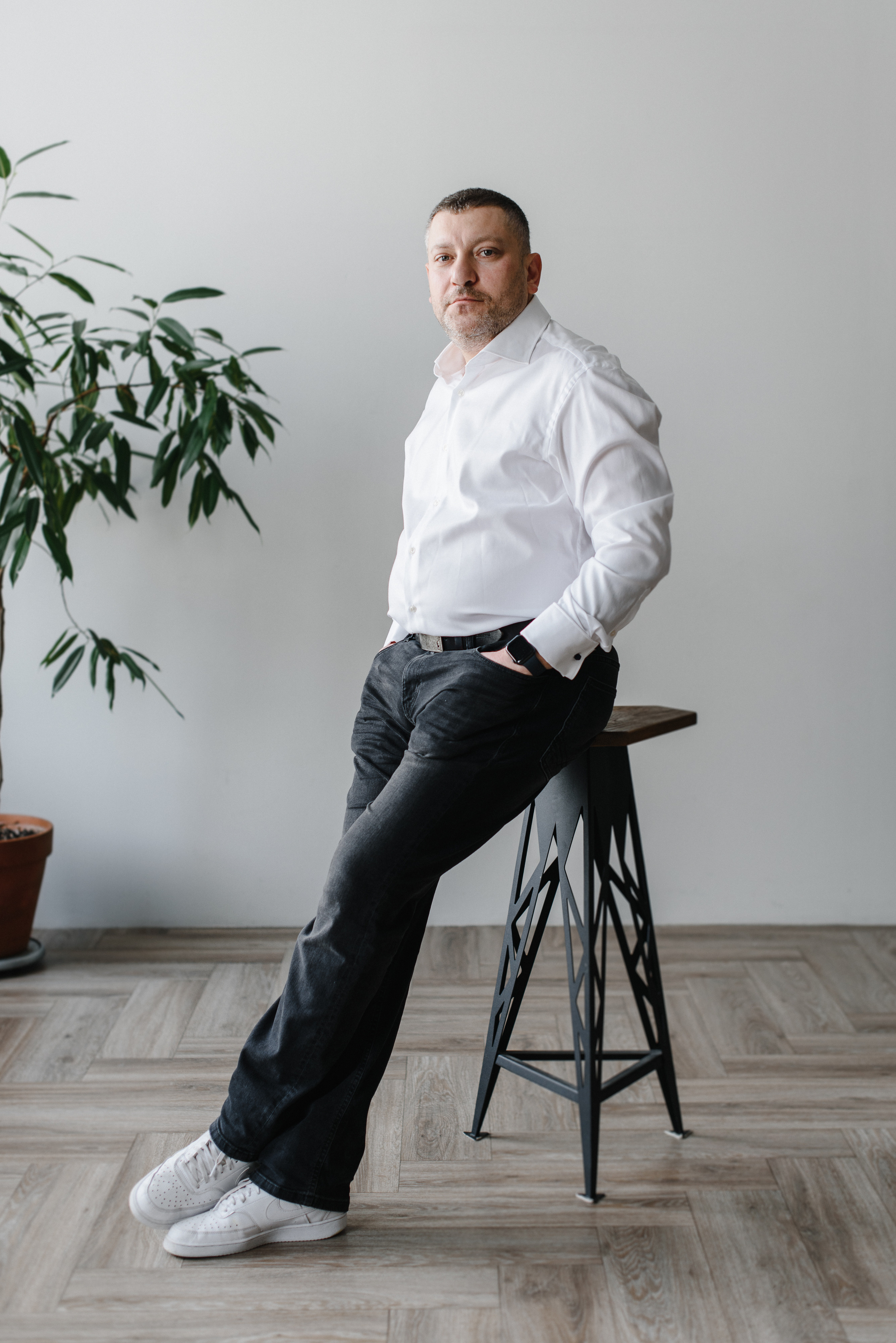 Много света из ничего. Фотограф Денис Неместо, портрет, репортаж