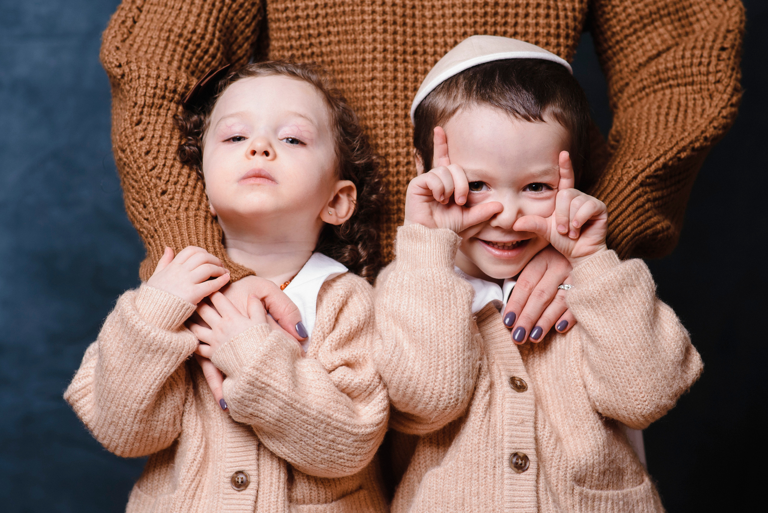 Домашняя семейная съёмка. Фотограф Денис Неместо, портрет, репортаж