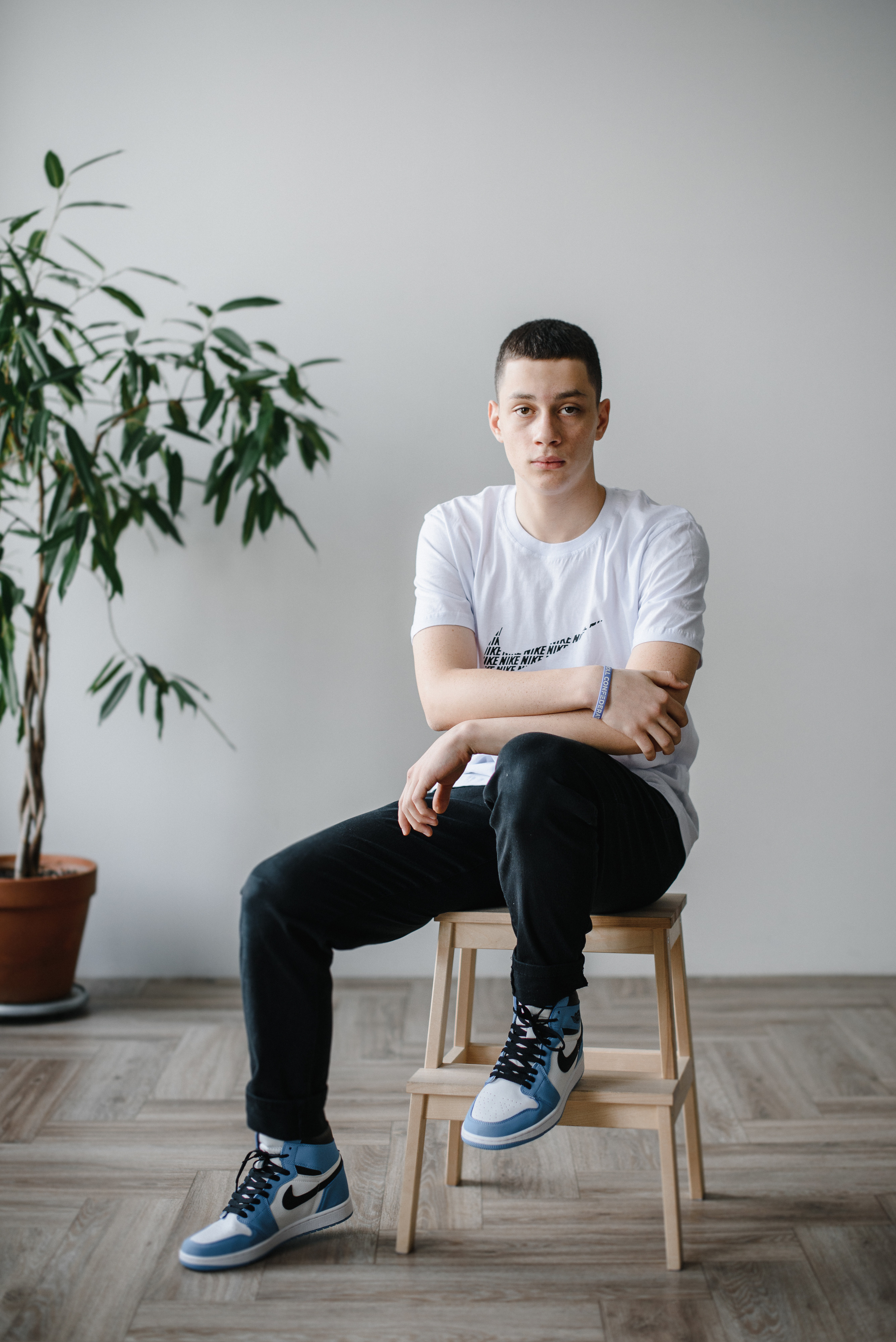 Много света из ничего. Фотограф Денис Неместо, портрет, репортаж