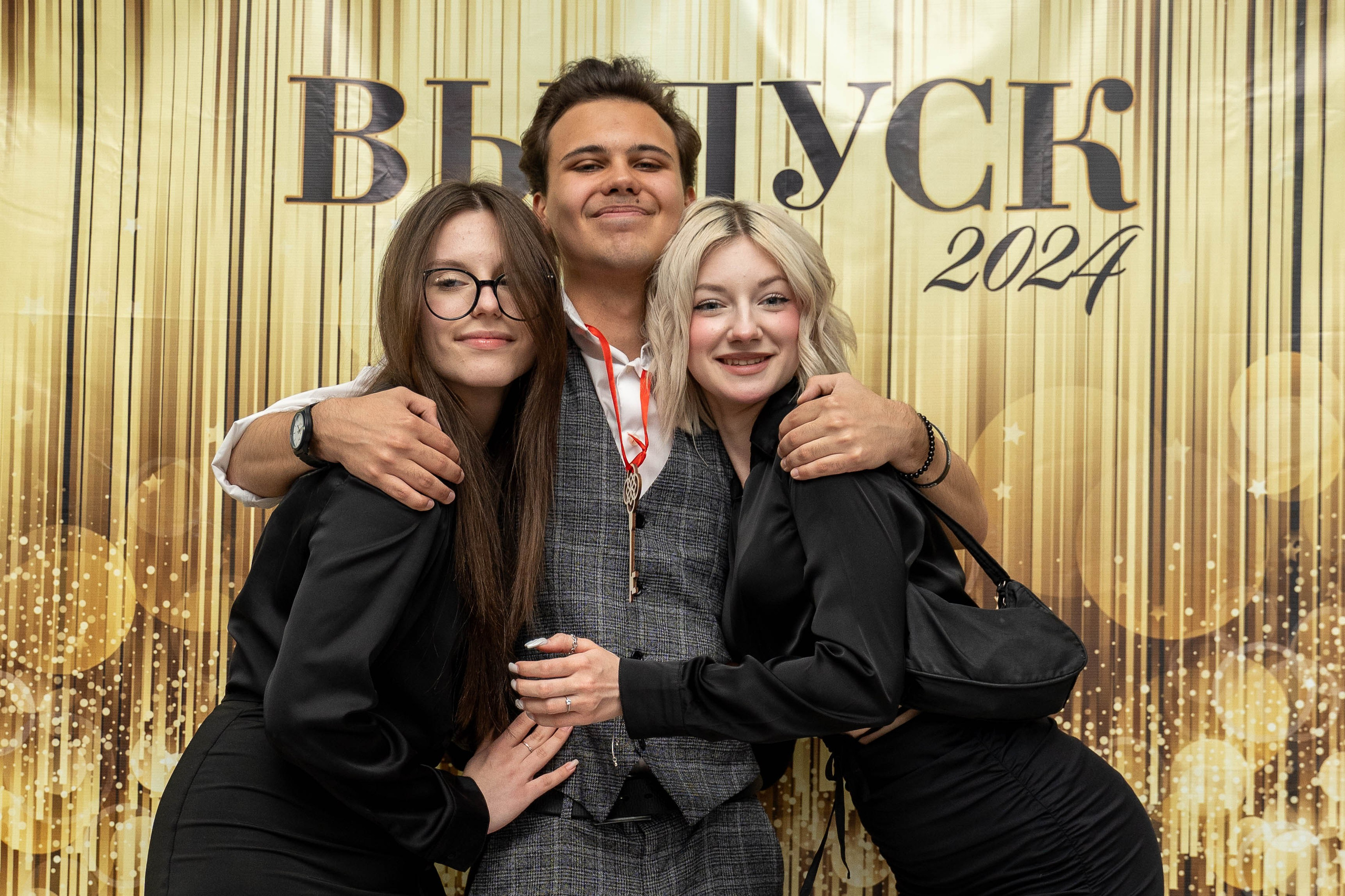 Выпускные. Студийный фотограф в Петропавловске-Камчатском