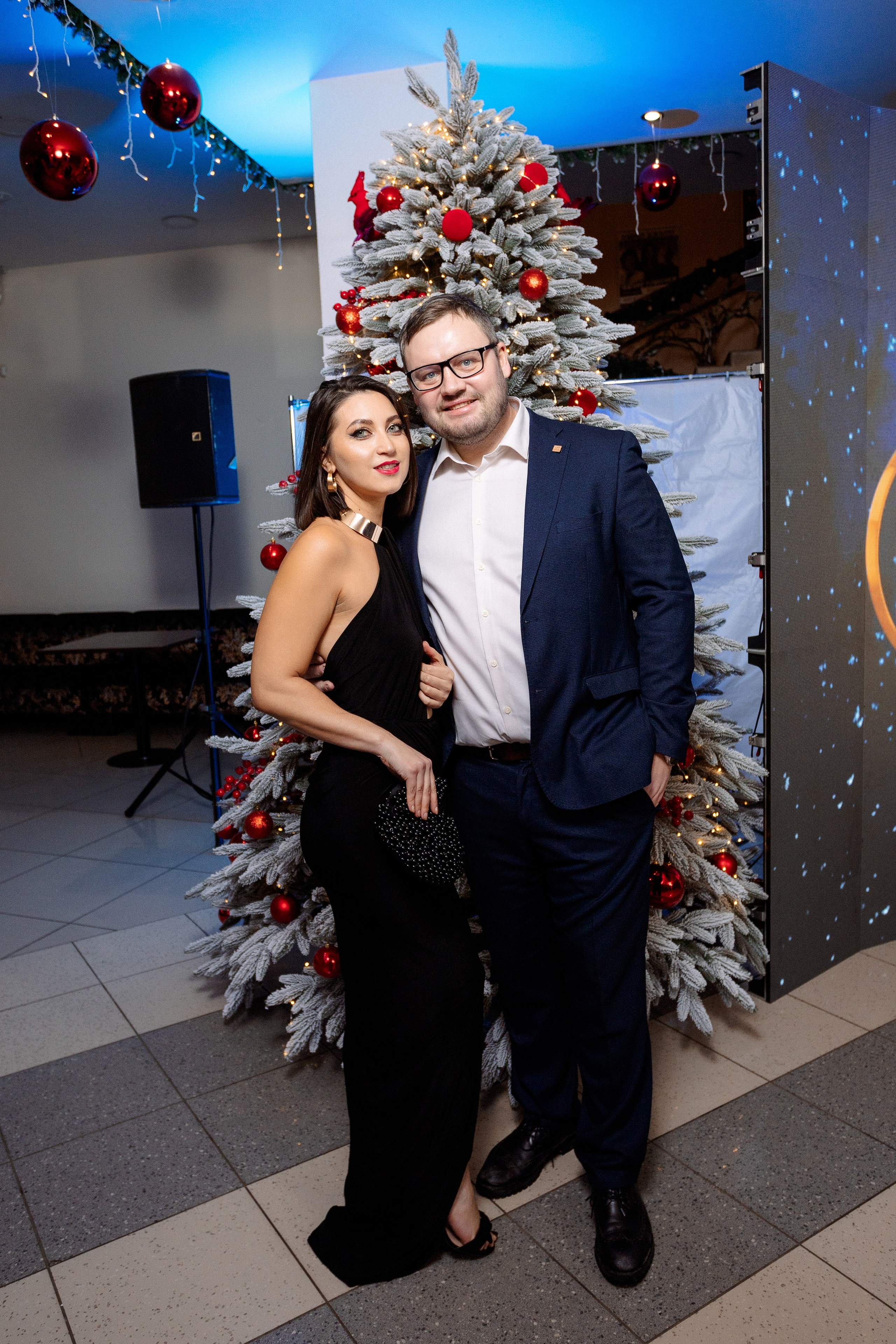 РЕПОРТАЖ: НОВЫЙ ГОД В ДК МЕТАЛЛУРГ. Профессиональный фотограф в Ижевске Леша Петров