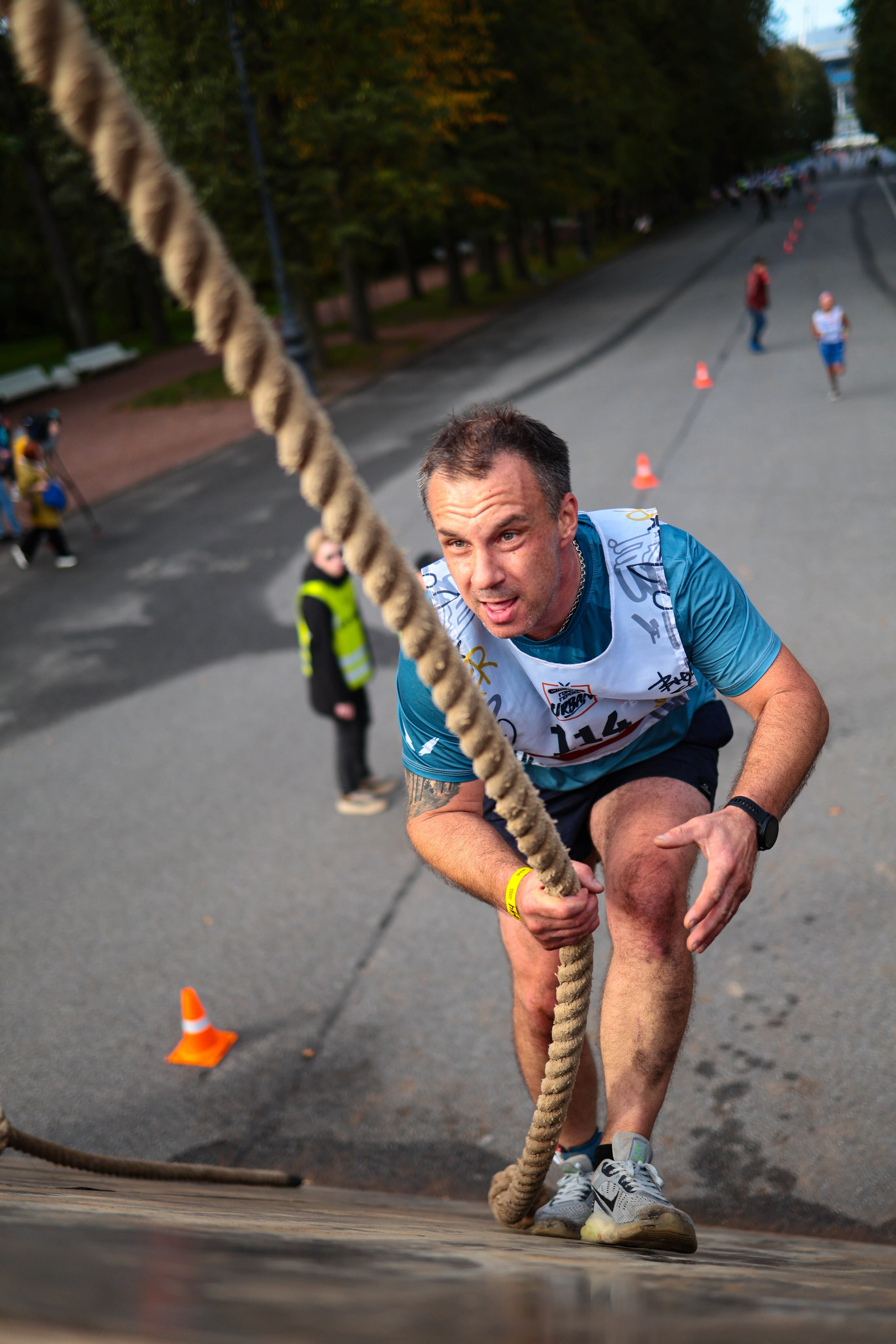 Гонка героев Урбан 2025. Спортивный фотограф в Санкт-Петербурге Илья Vacool