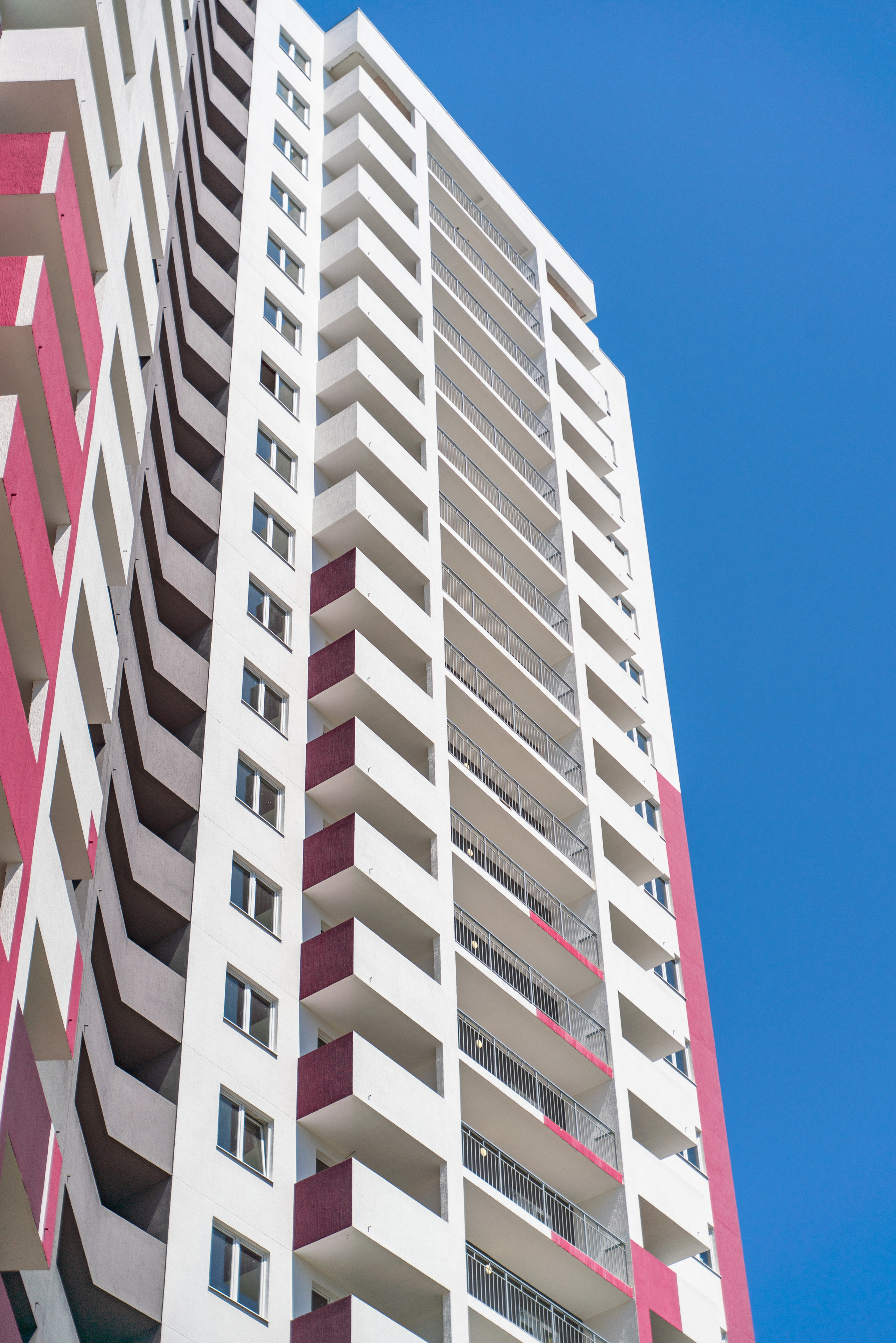 Неометрия. Создаю контент для бизнеса- Андрей Корниенко и упаковываю компании и экспертов в Краснодаре