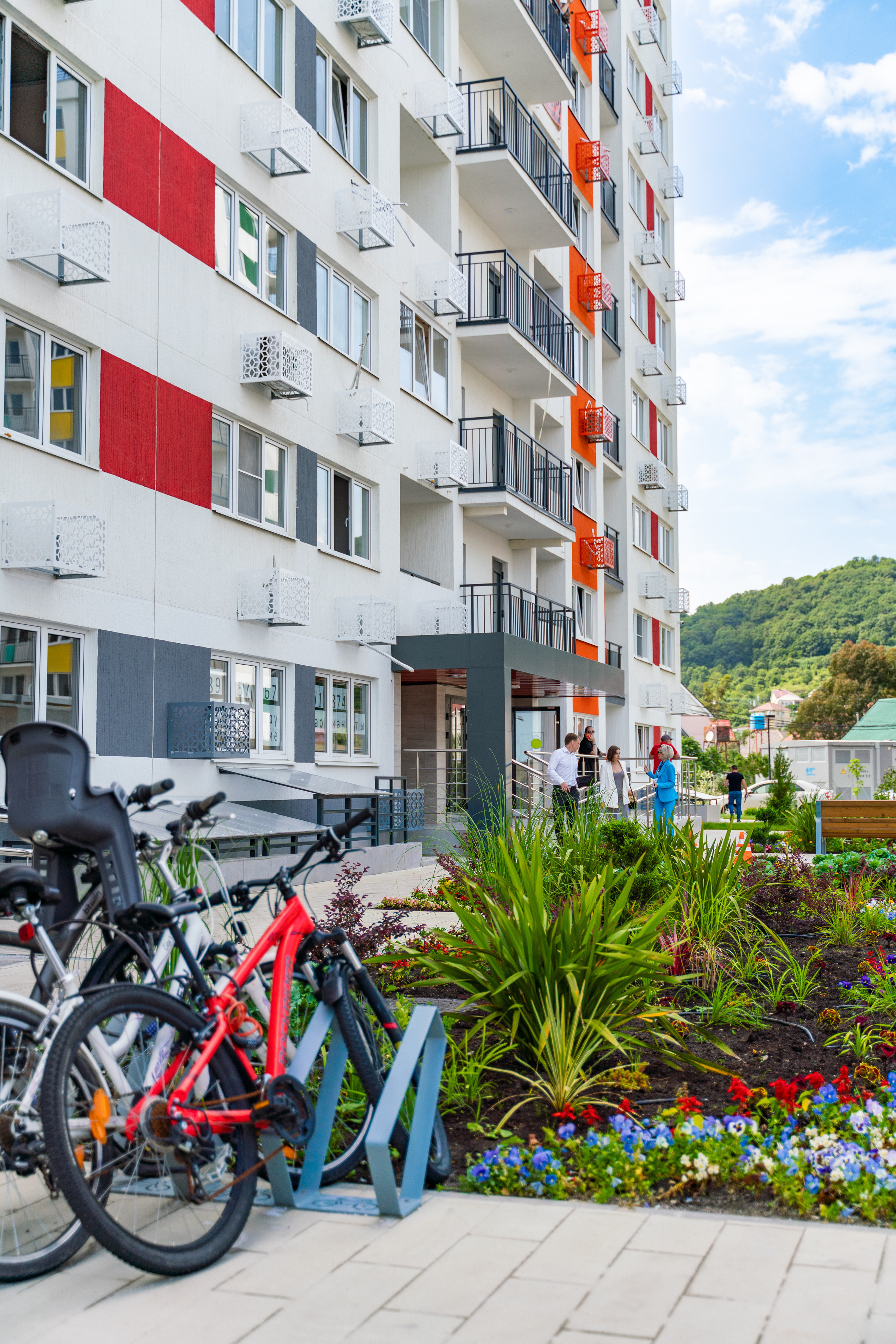 Неометрия. Создаю контент для бизнеса- Андрей Корниенко и упаковываю компании и экспертов в Краснодаре