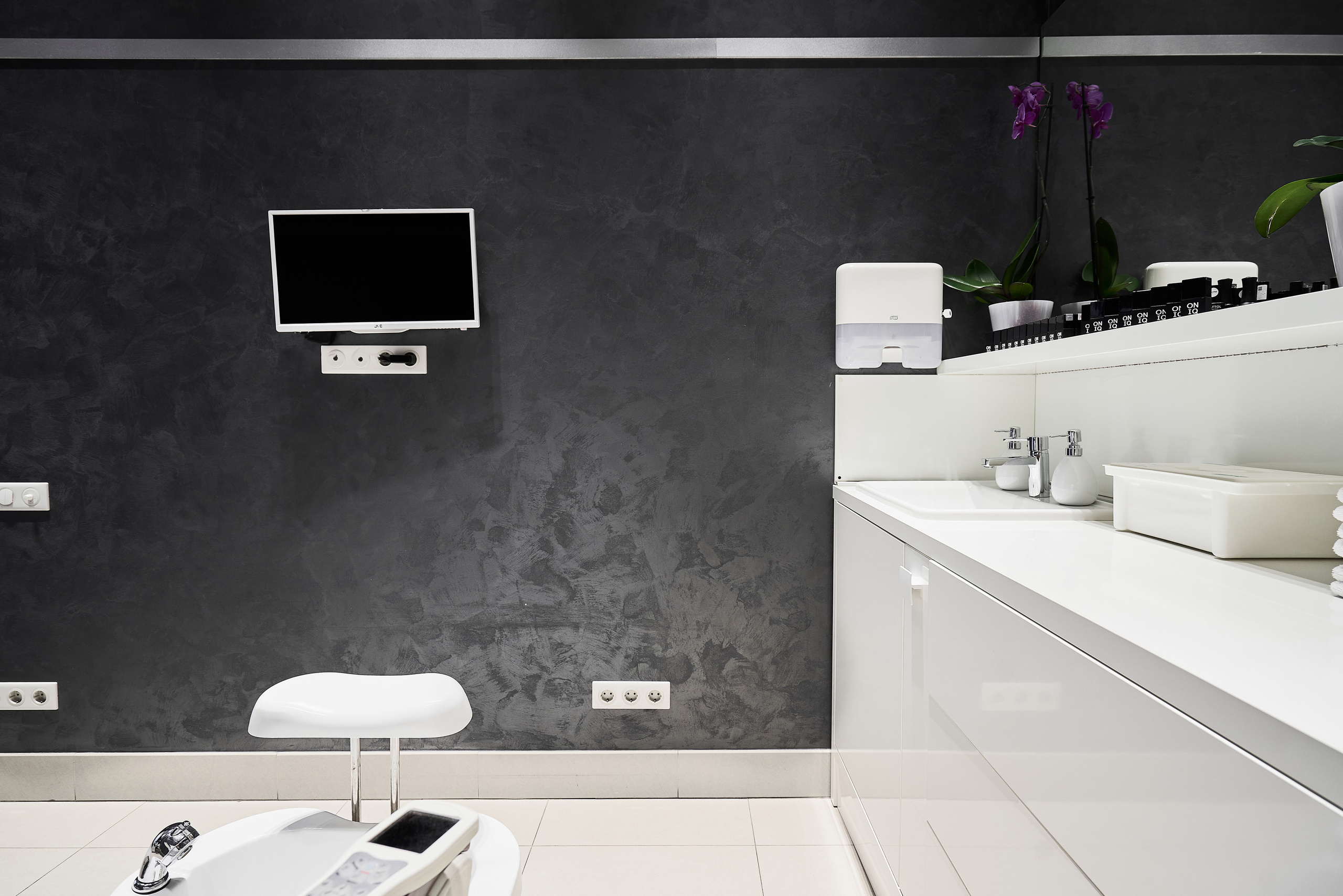 Mado beauty. Создаю контент для бизнеса- Андрей Корниенко и упаковываю компании и экспертов в Краснодаре