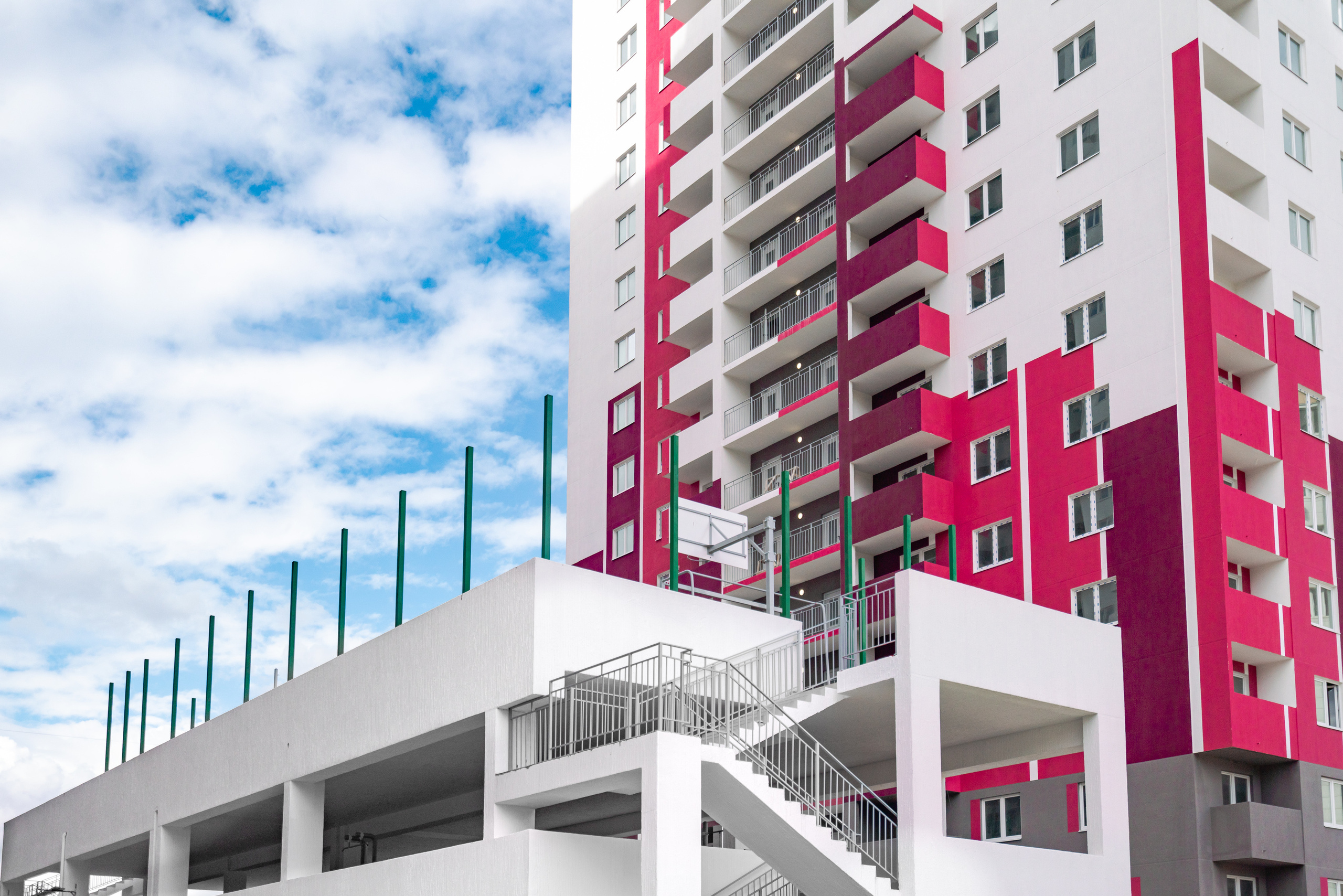 Неометрия. Создаю контент для бизнеса- Андрей Корниенко и упаковываю компании и экспертов в Краснодаре