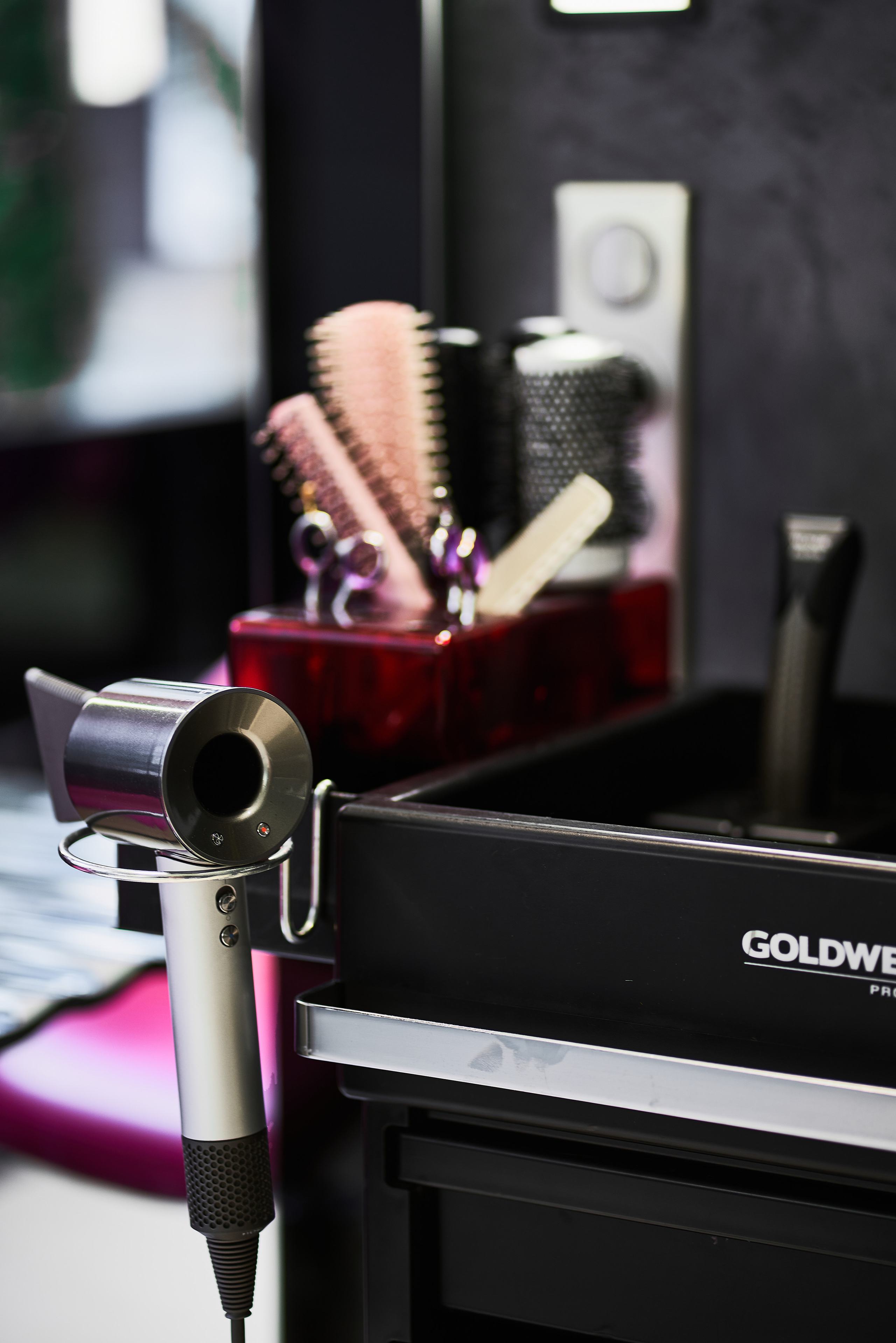 Mado beauty. Создаю контент для бизнеса- Андрей Корниенко и упаковываю компании и экспертов в Краснодаре