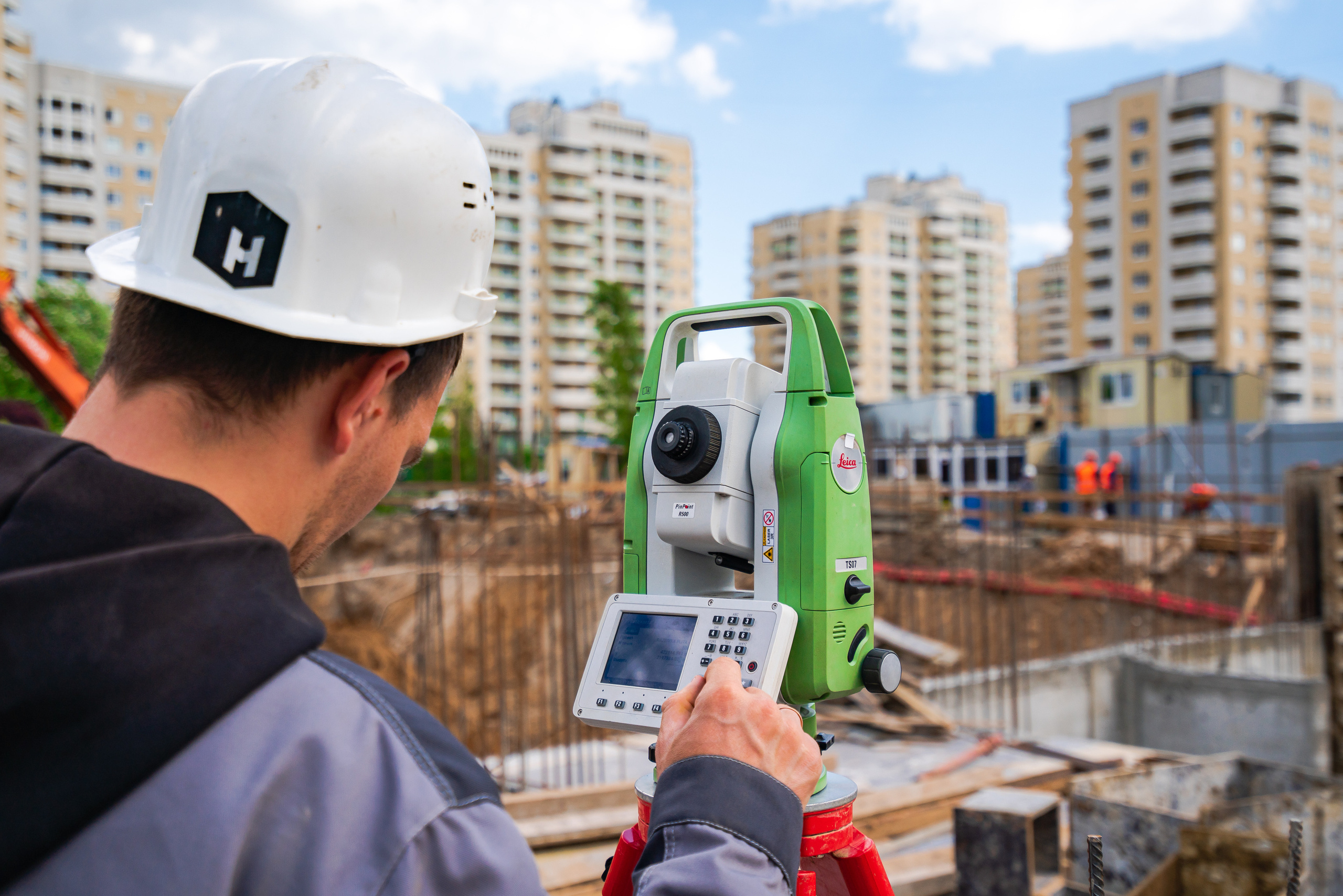 Неометрия. Создаю контент для бизнеса- Андрей Корниенко и упаковываю компании и экспертов в Краснодаре