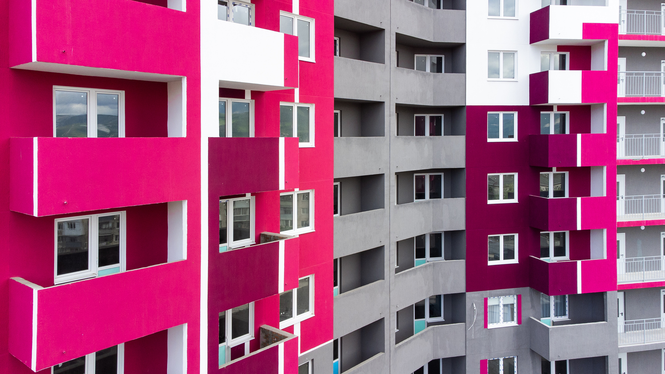 Неометрия. Создаю контент для бизнеса- Андрей Корниенко и упаковываю компании и экспертов в Краснодаре