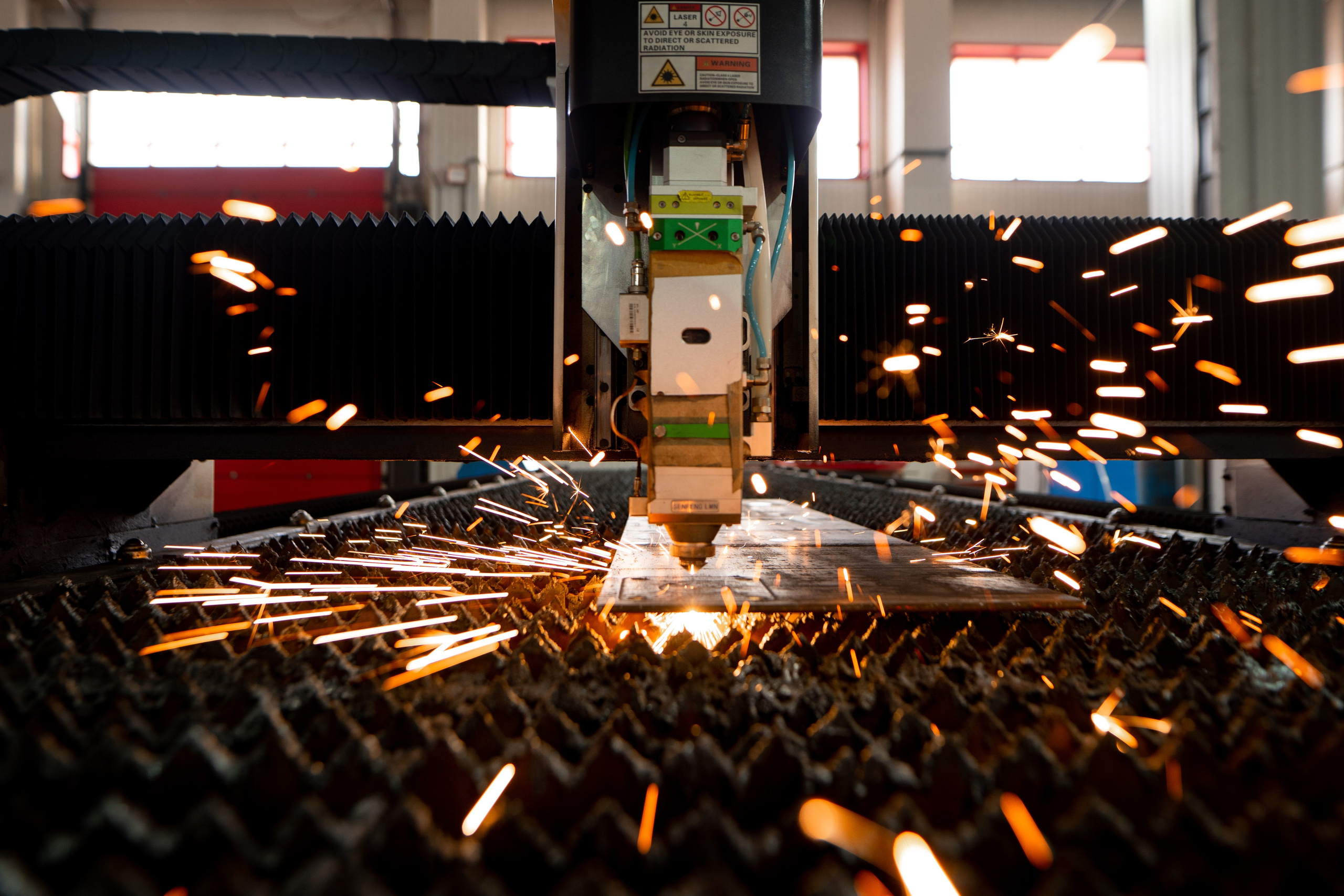 КОММЕРЦИЯ. Никита Аничкин фото и видео оператор из России