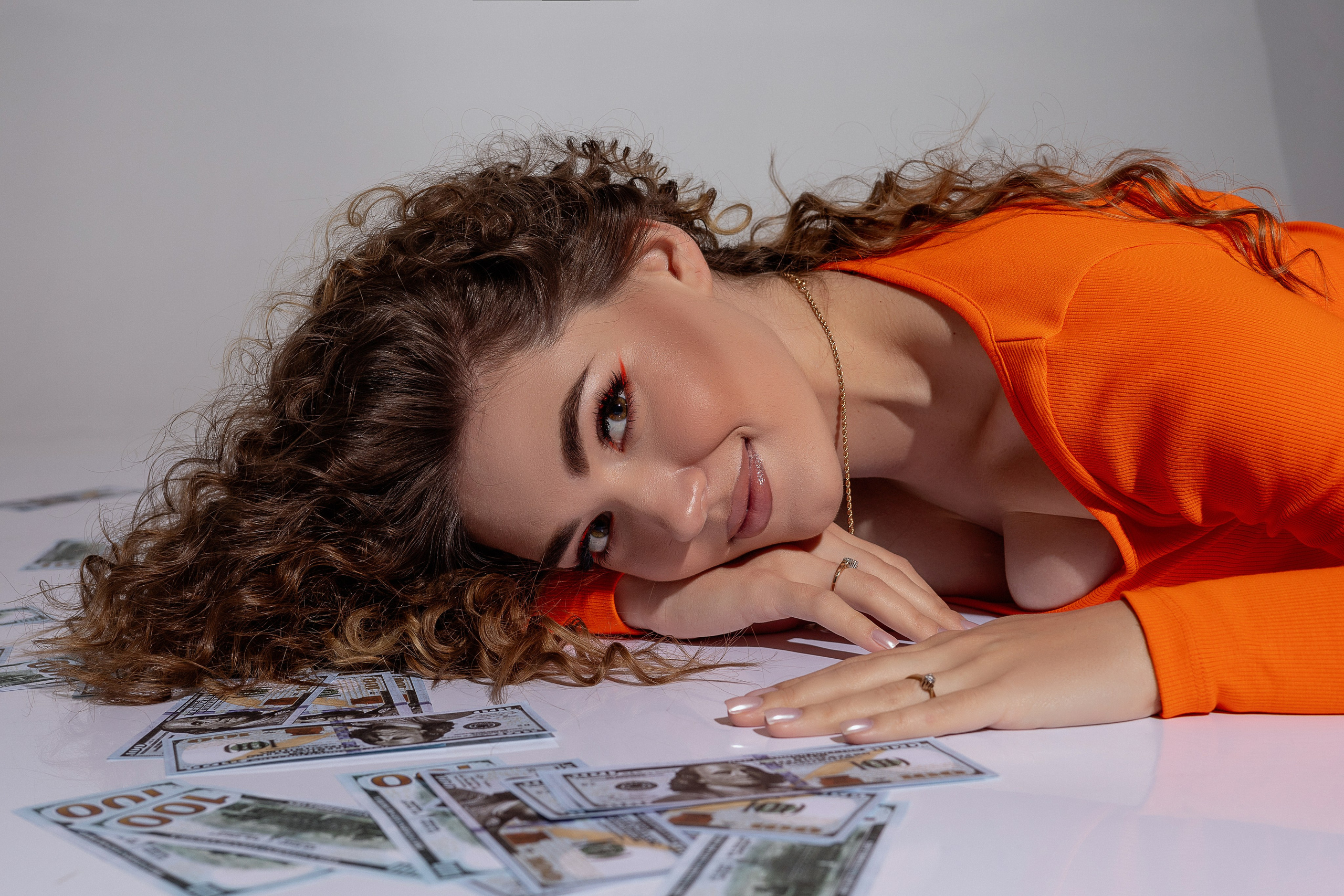 NARINE. Фотограф женского портрета, беременности и семейных фотосессий