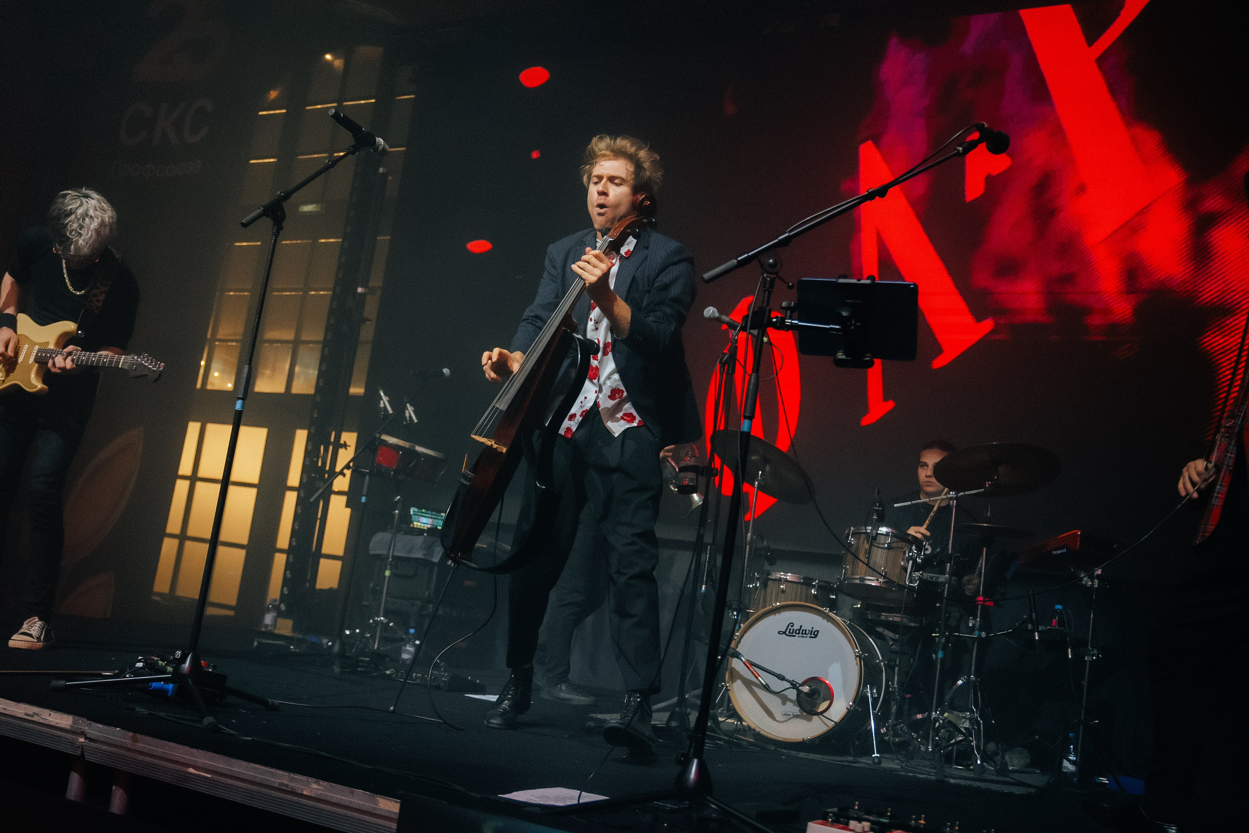 Концерт кавер-группы Фарш. Ilya Foxy — автомобильный фотограф