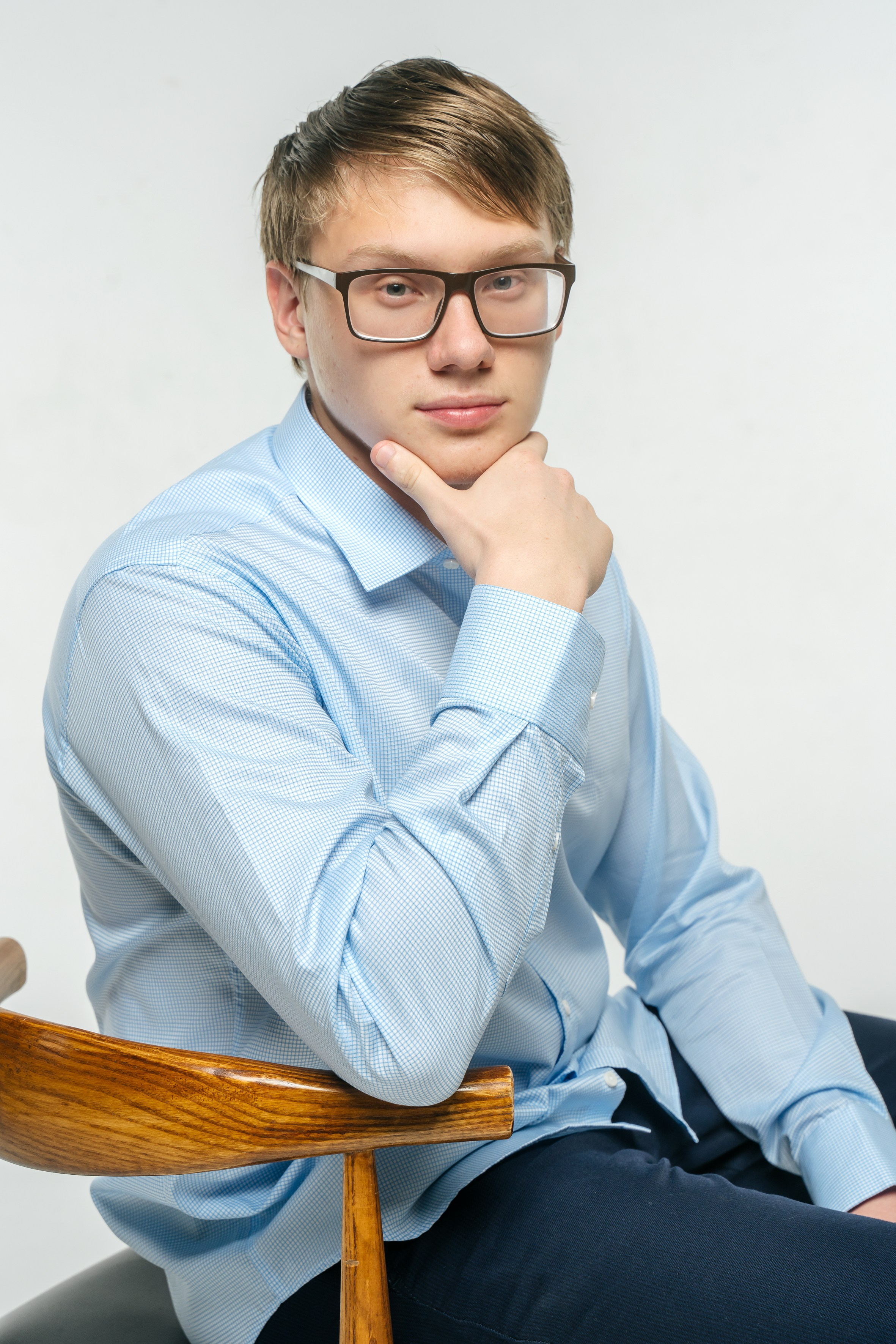 3. Выпускные альбомы, школьные фотосессии в городе Новороссийске