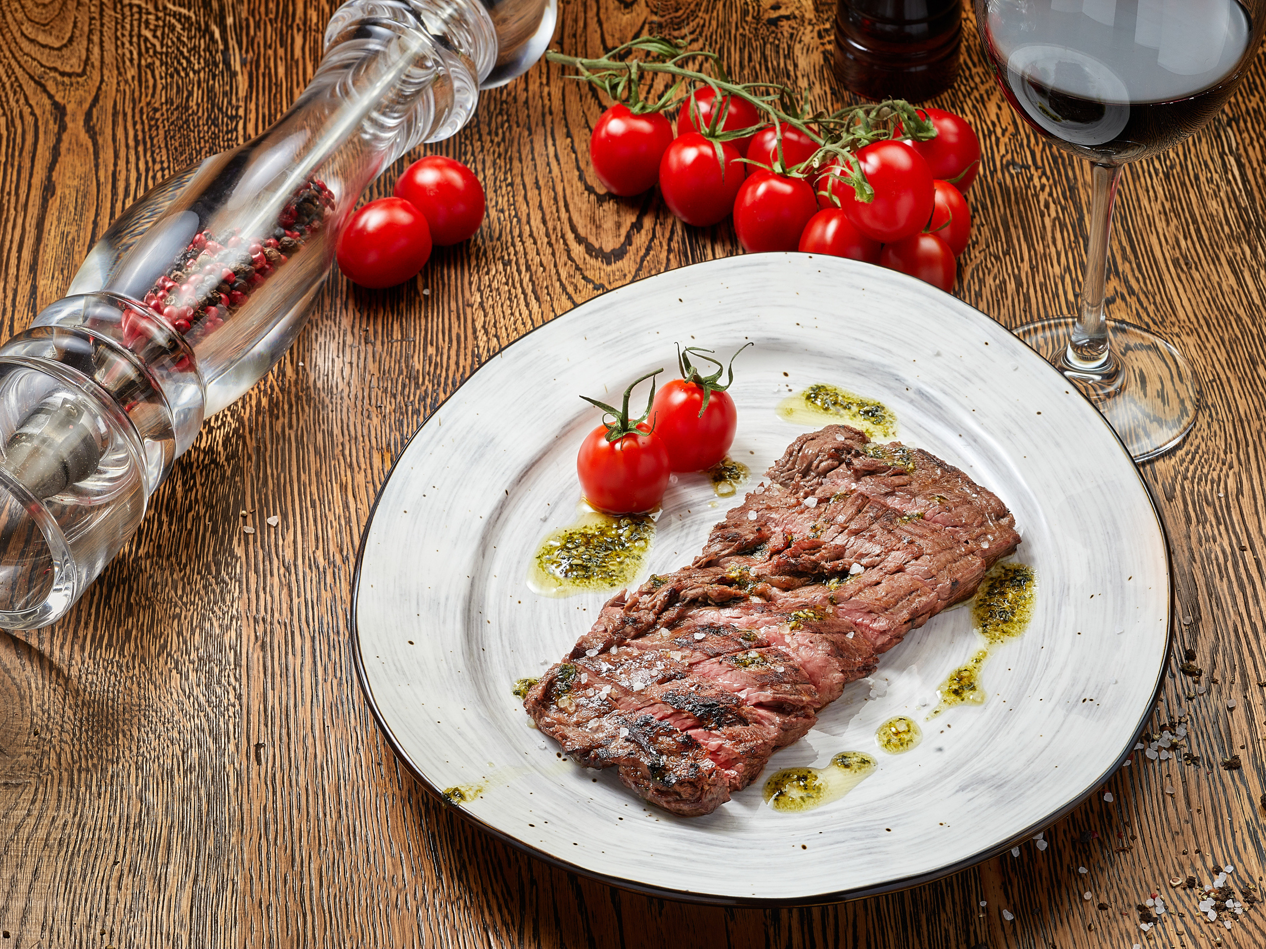 Съемки для меню ресторанов Курска. Максим Бондарев, коммерческий фотограф для бизнеса | Курск