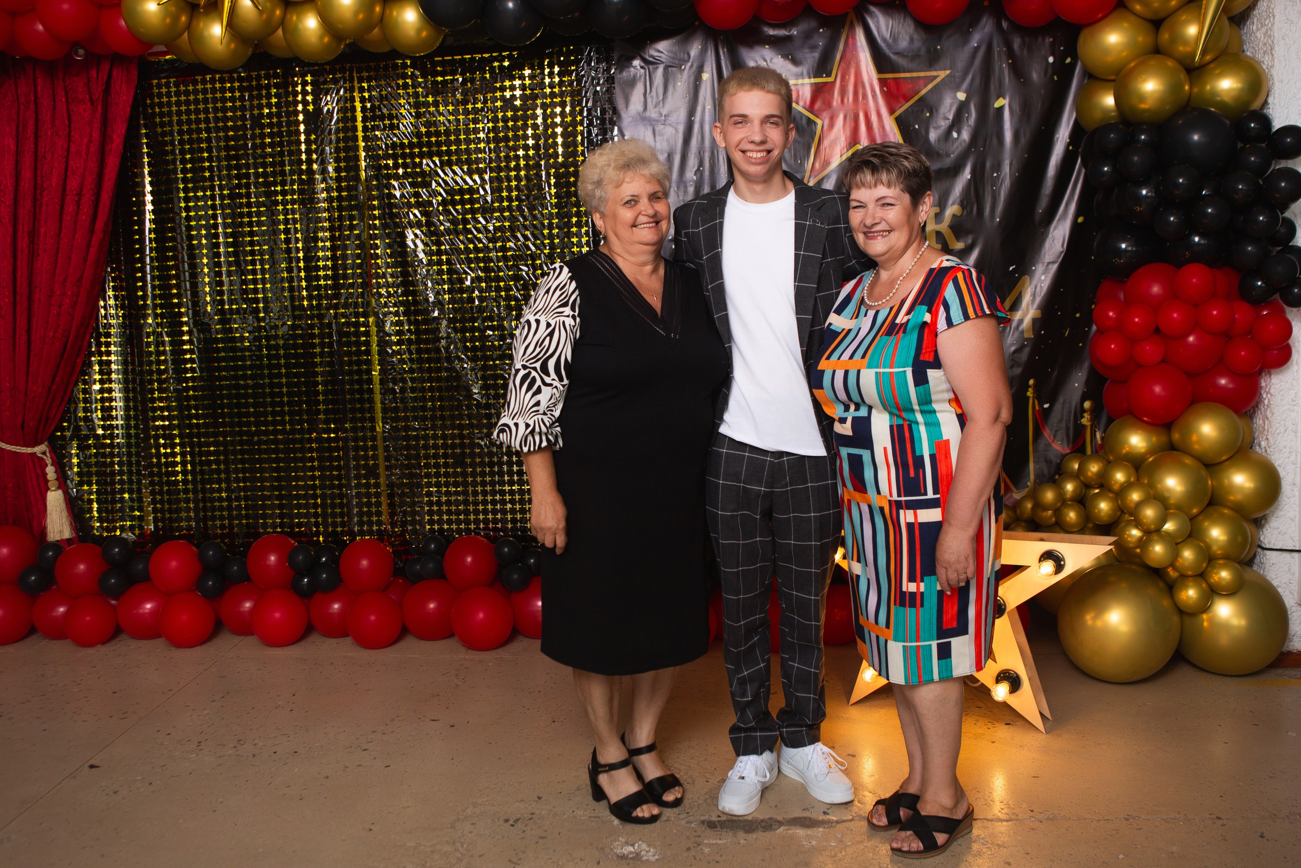 ФОТОСЕССИЯ С РОДИТЕЛЯМИ «ВЫПУСКНОЙ» 2024 г. 9 ШКОЛА г. МЦЕНСК. ТВОЙ АЛЬБОМ / ТВОИ ПРАВИЛА