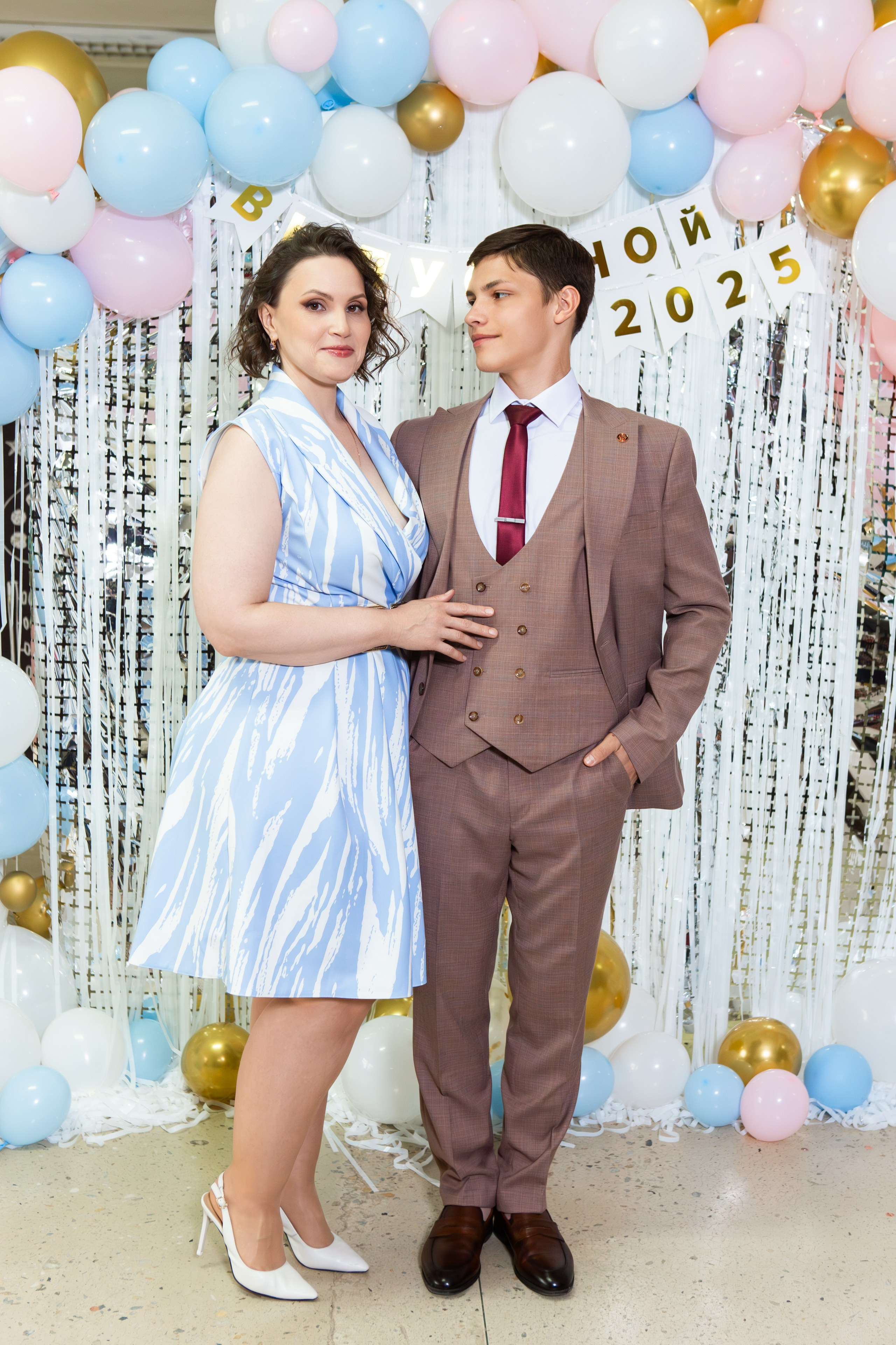 ФОТОСЕССИЯ С РОДИТЕЛЯМИ ВЫПУСКНОЙ 2025 9 ШКОЛА МЦЕНСК. ТВОЙ АЛЬБОМ / ТВОИ ПРАВИЛА
