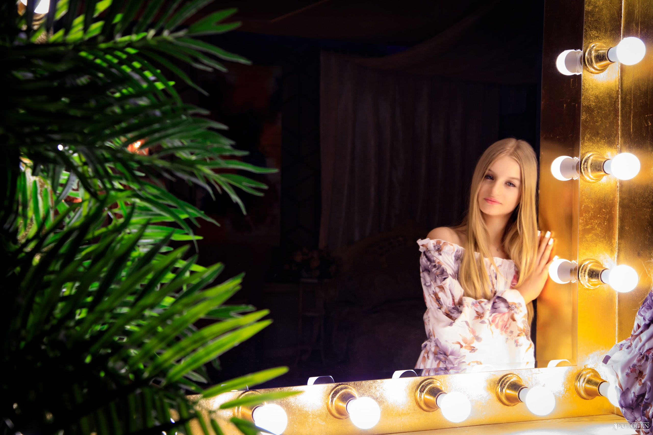 Фотосессия Девочек до 14 лет в Интерьере — Fotogen. Интерьерная фотостудия FOTOGEN г. Краснодар