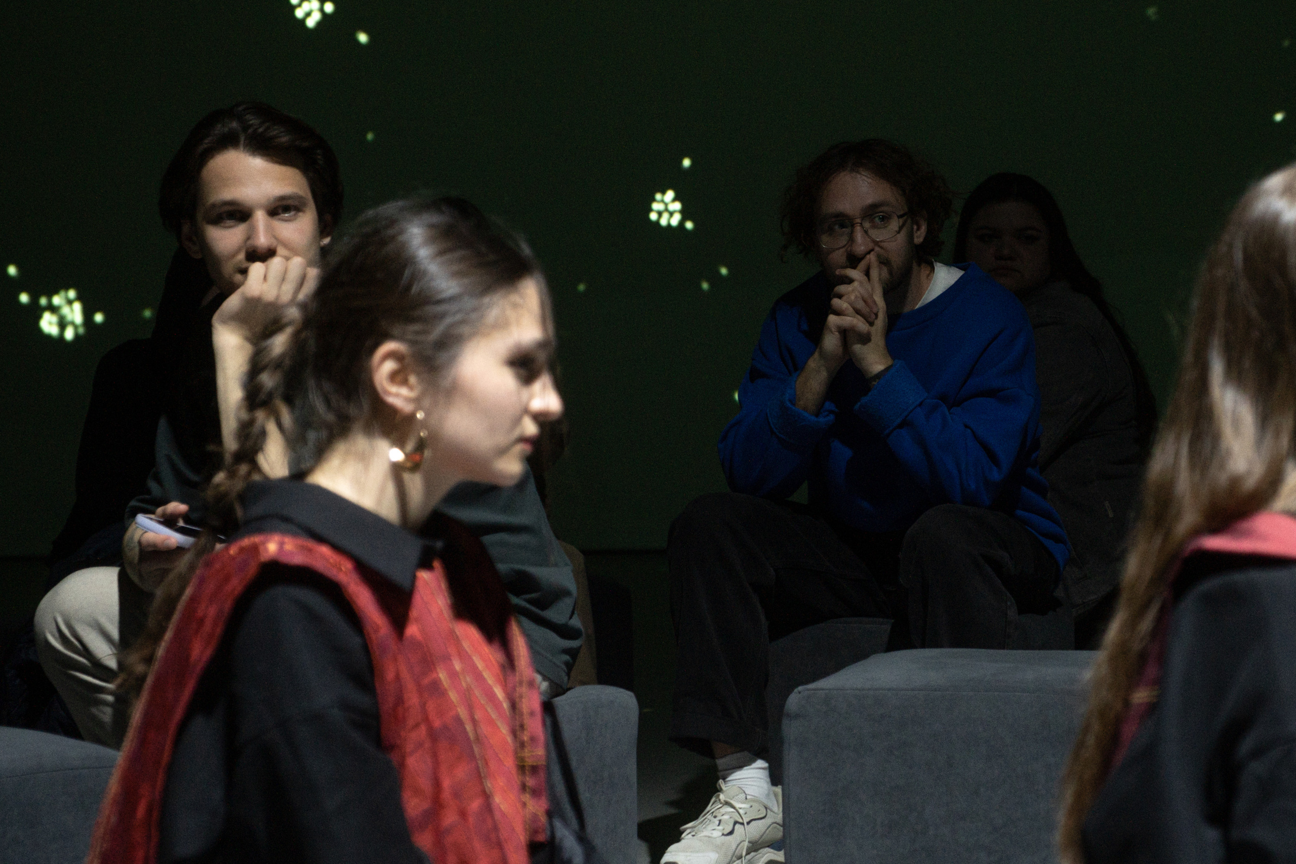 Мультимедийно-пластический перформанс Отражение. Репортажный фотограф в Казани Павел Серпокрылов