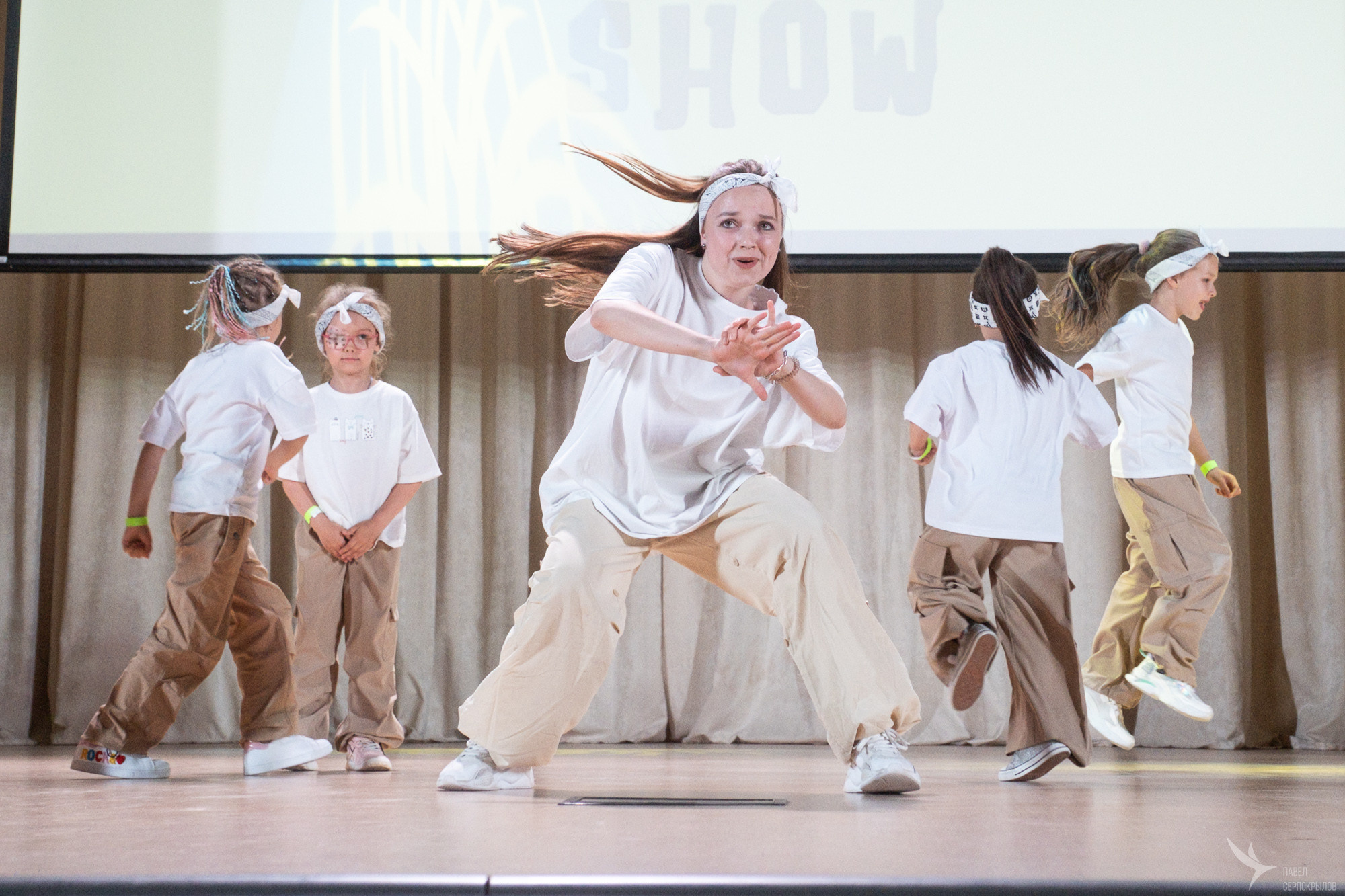 Отчетный концерт танцевальной школы YouDancer. Репортажный фотограф в Казани Павел Серпокрылов