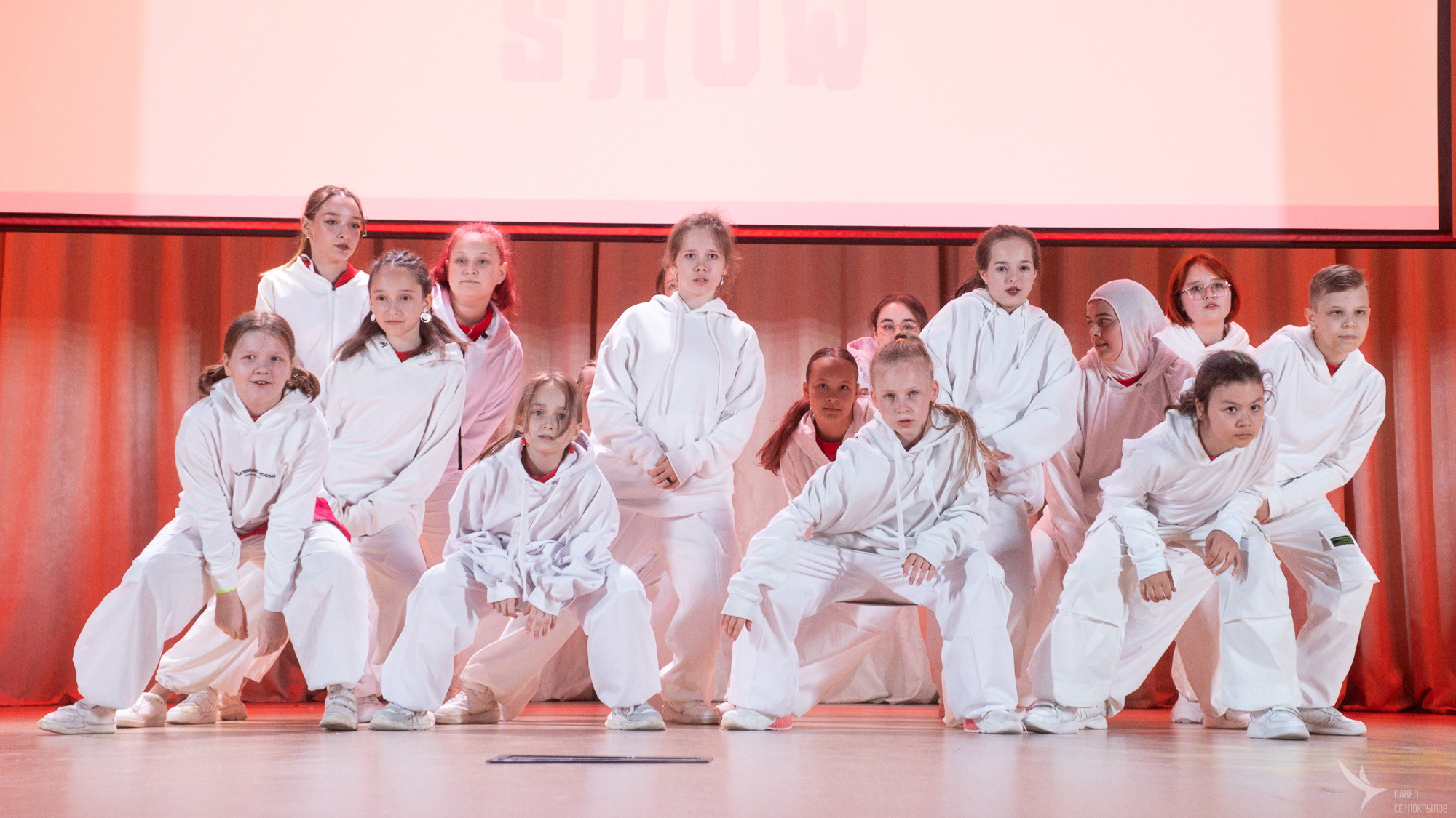 Отчетный концерт танцевальной школы YouDancer. Репортажный фотограф в Казани Павел Серпокрылов