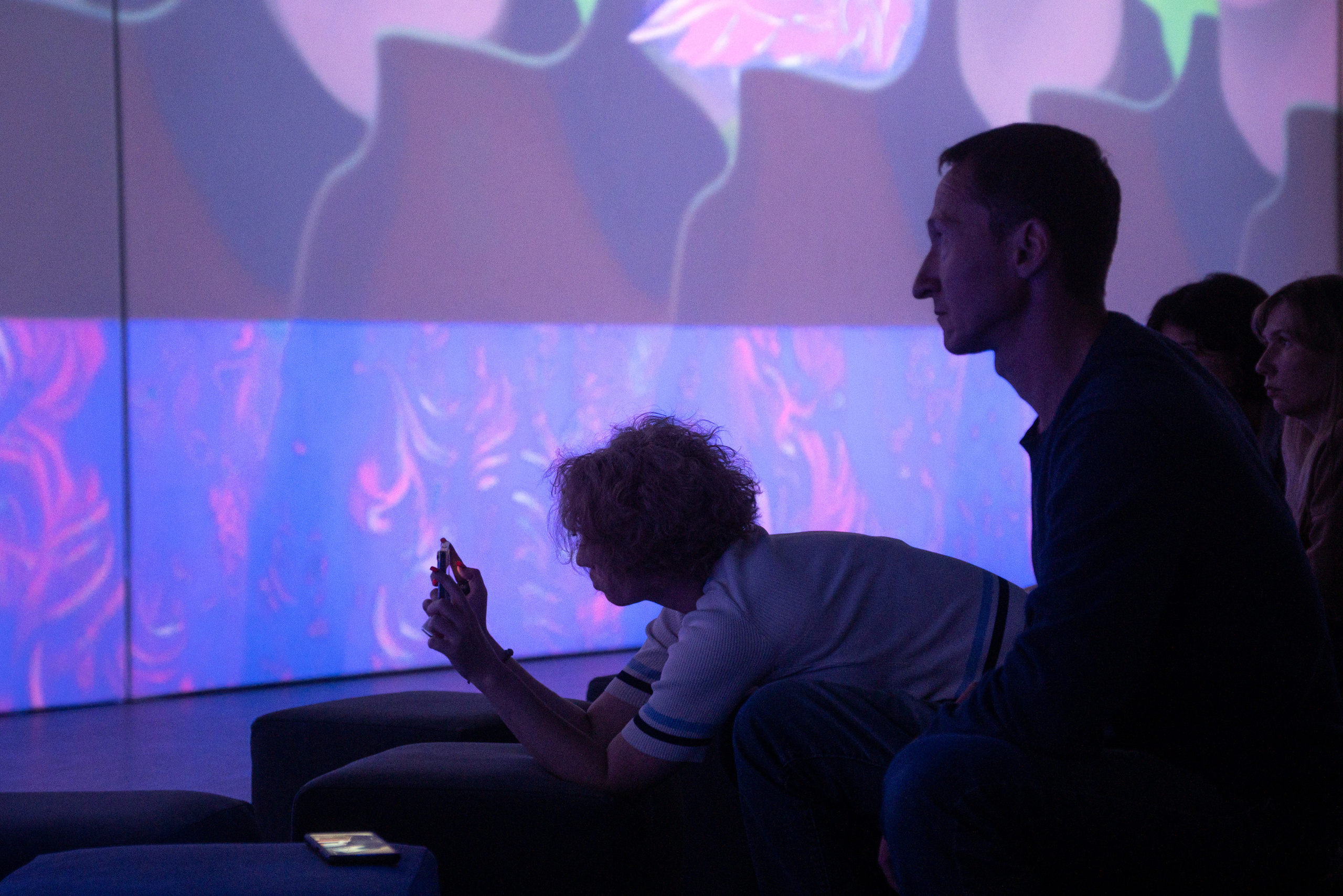 Мультимедийно-пластический перформанс Отражение. Репортажный фотограф в Казани Павел Серпокрылов