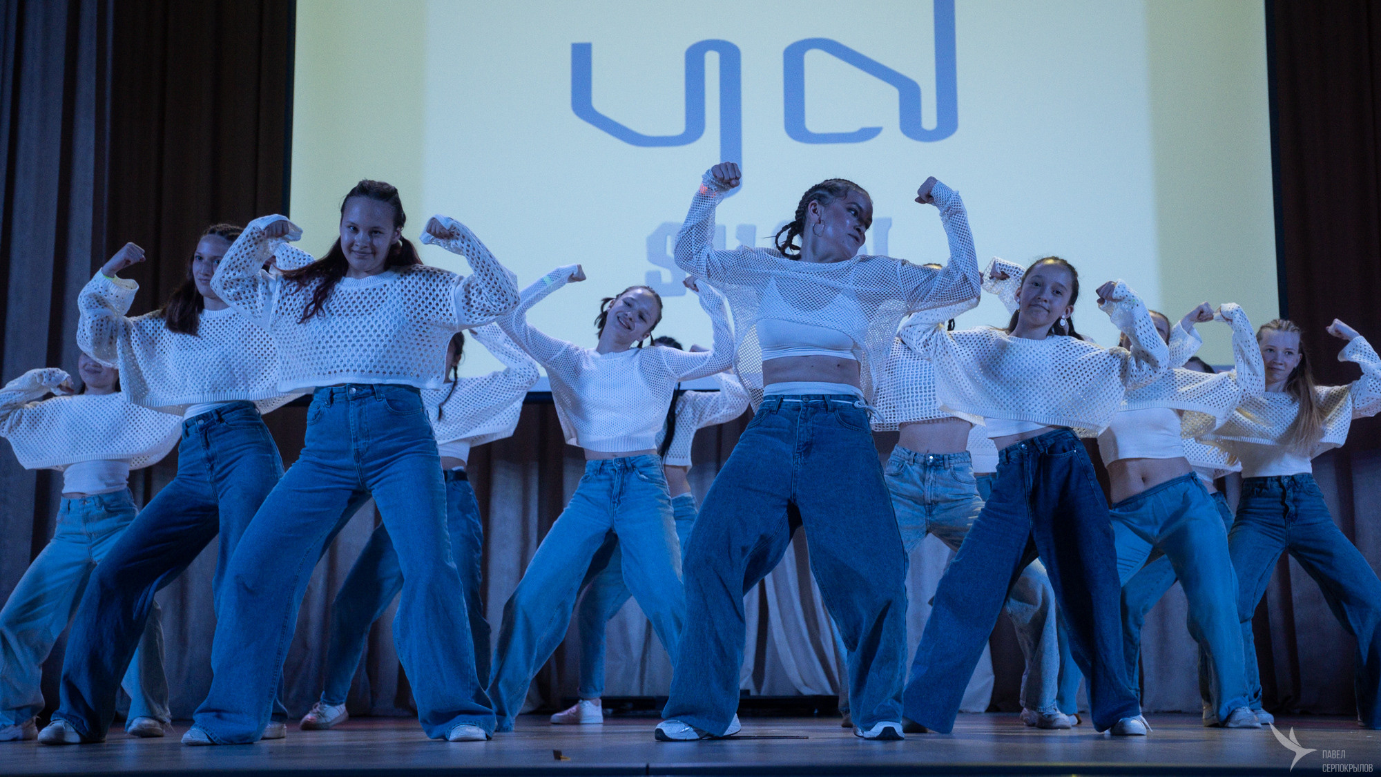 Отчетный концерт танцевальной школы YouDancer. Репортажный фотограф в Казани Павел Серпокрылов