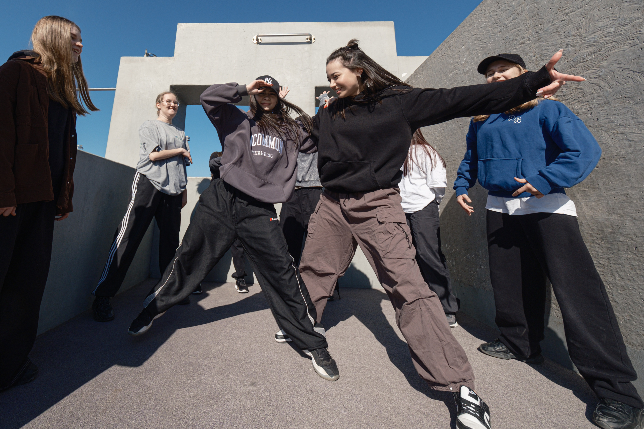 DANCE TEAM 𝐖𝐀𝐊𝐄 𝐔𝐏 𝐂𝐑𝐄𝐖. Репортажный фотограф в Казани Павел Серпокрылов