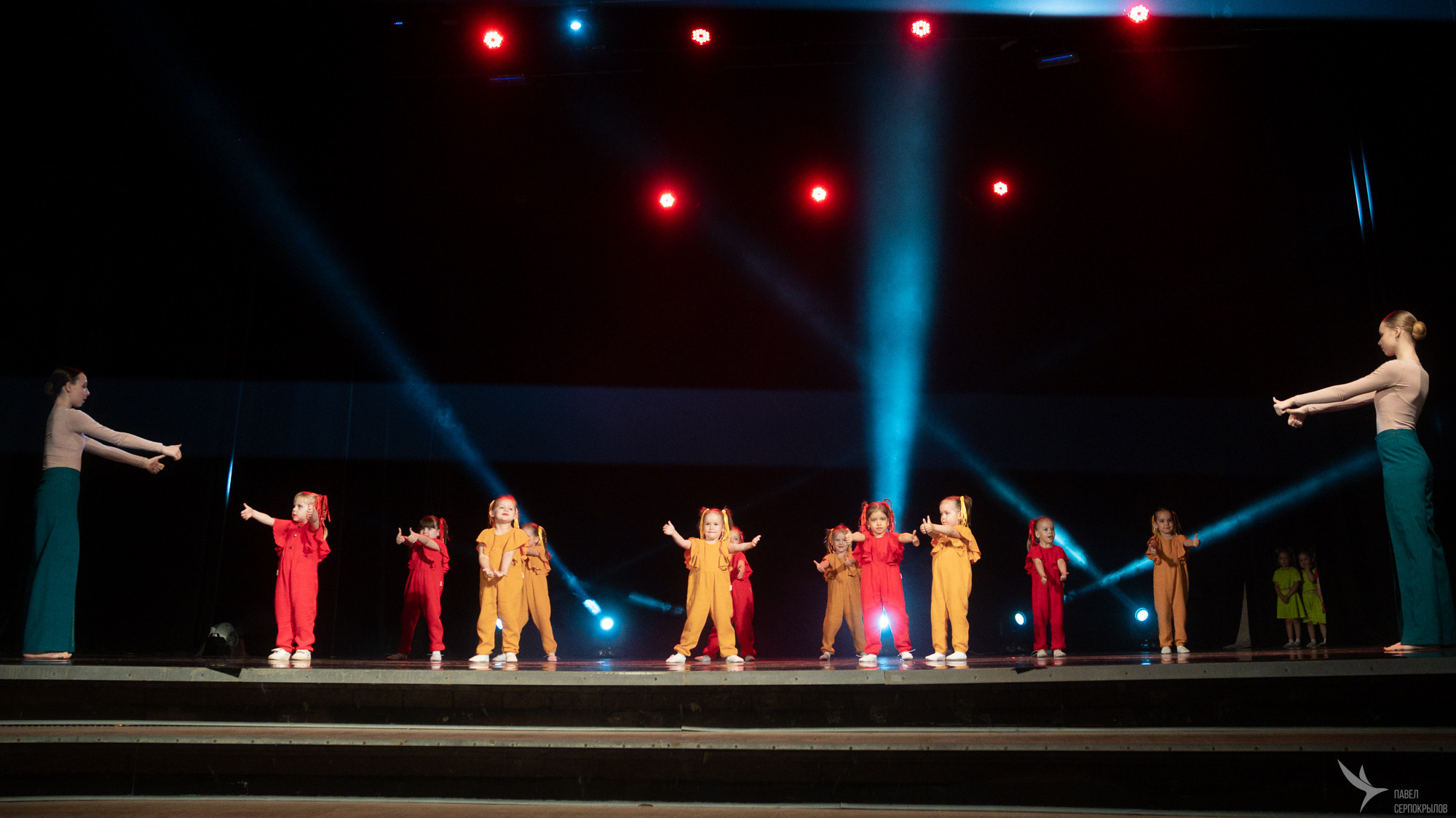 Отчетный концерт Студии Танцев GRÂCE. Репортажный фотограф в Казани Павел Серпокрылов