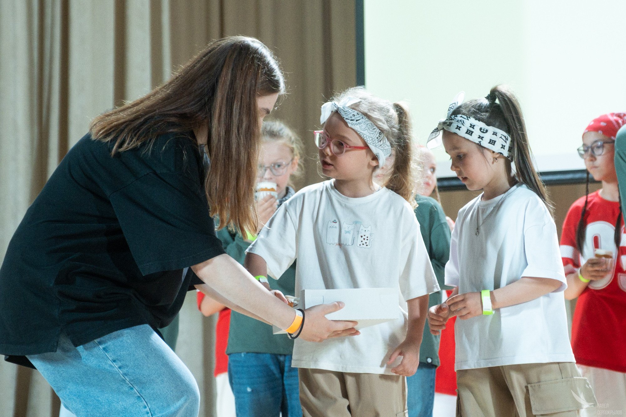 Отчетный концерт танцевальной школы YouDancer. Репортажный фотограф в Казани Павел Серпокрылов