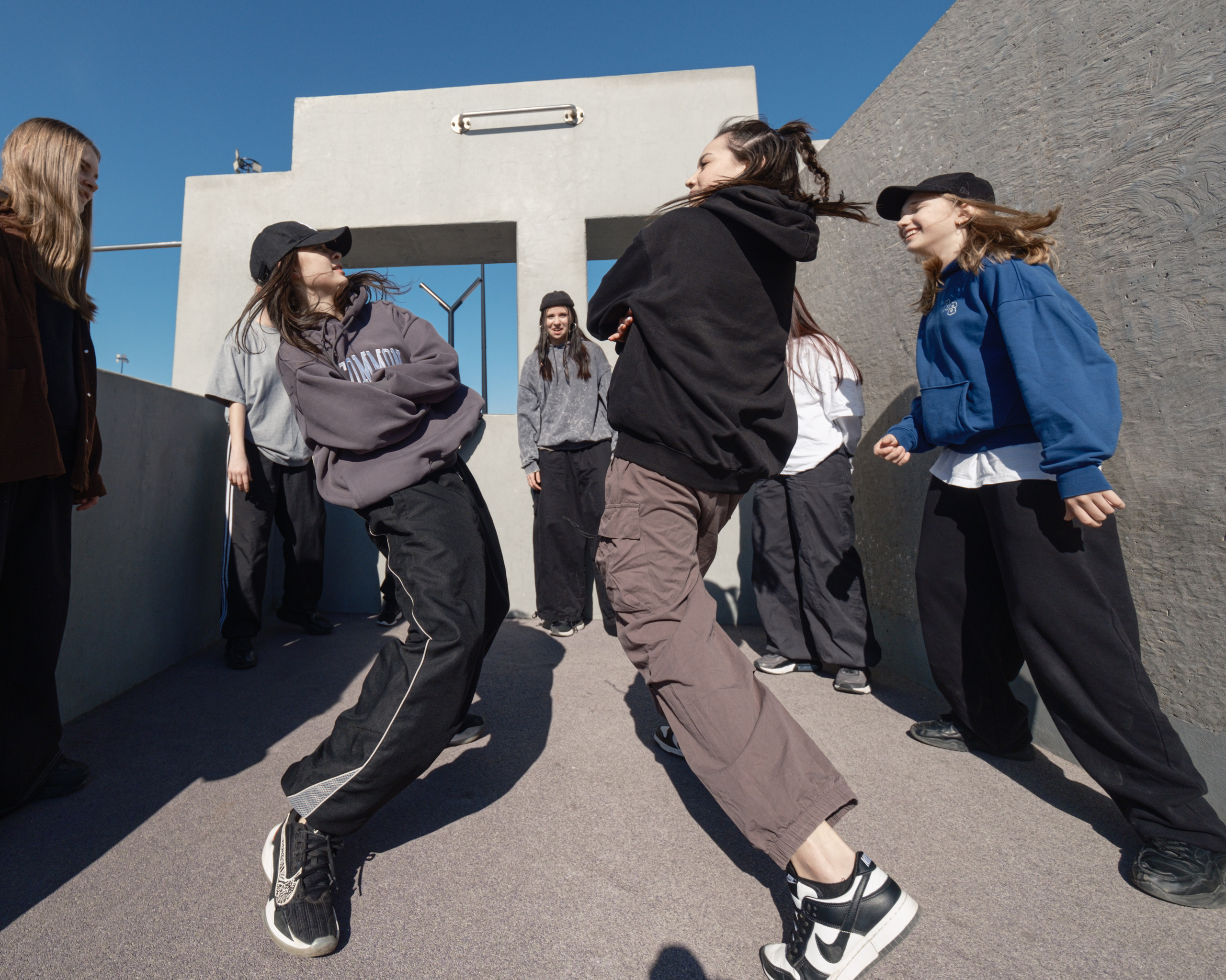 DANCE TEAM 𝐖𝐀𝐊𝐄 𝐔𝐏 𝐂𝐑𝐄𝐖. Репортажный фотограф в Казани Павел Серпокрылов