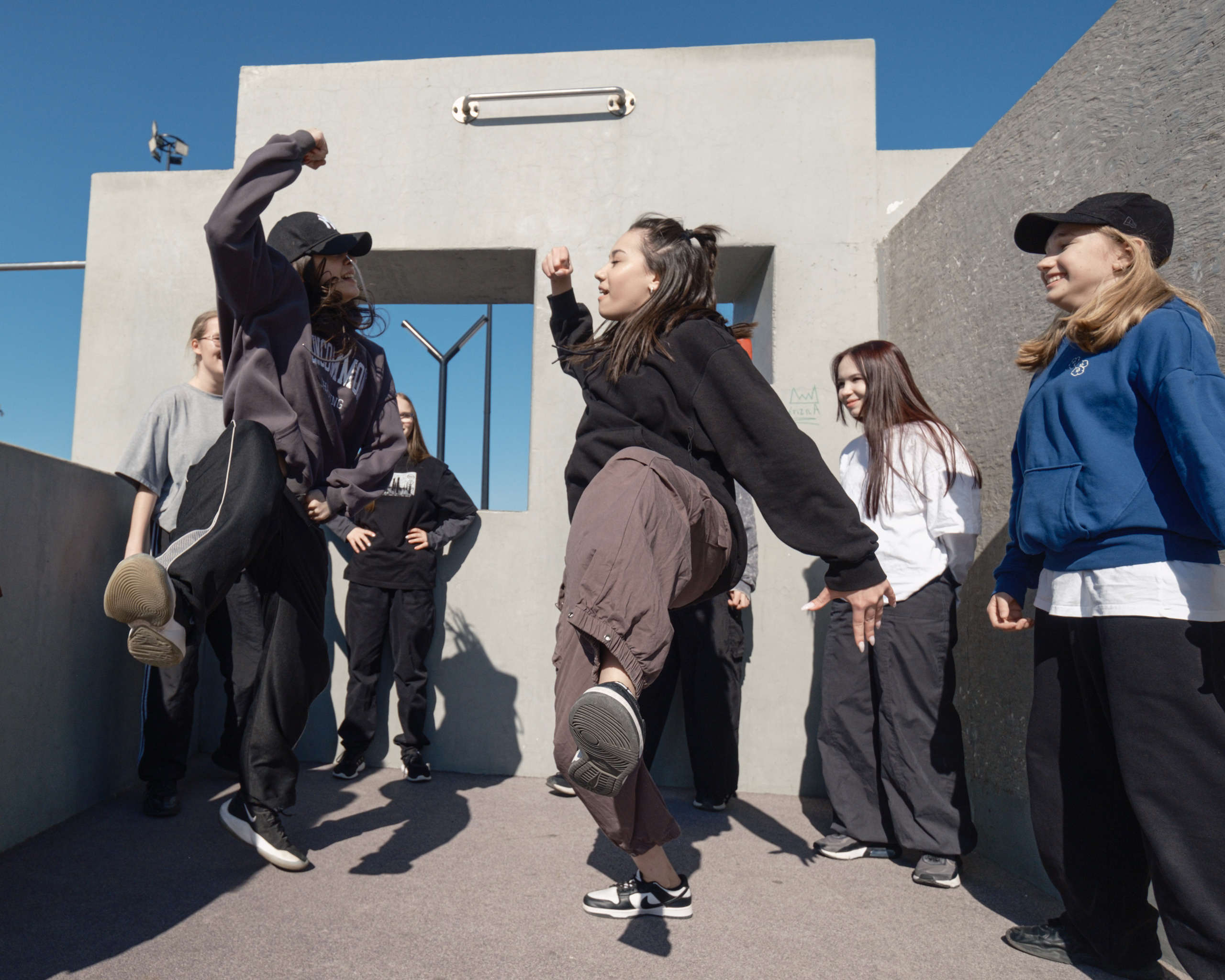 DANCE TEAM 𝐖𝐀𝐊𝐄 𝐔𝐏 𝐂𝐑𝐄𝐖. Репортажный фотограф в Казани Павел Серпокрылов