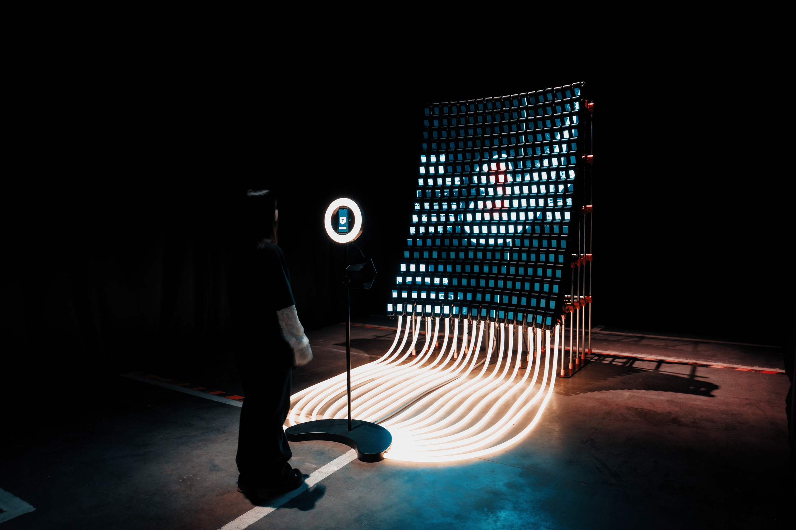 INTERVALS.EXHIBITION. @tomrus: Рустам Шагиморданов — фотограф