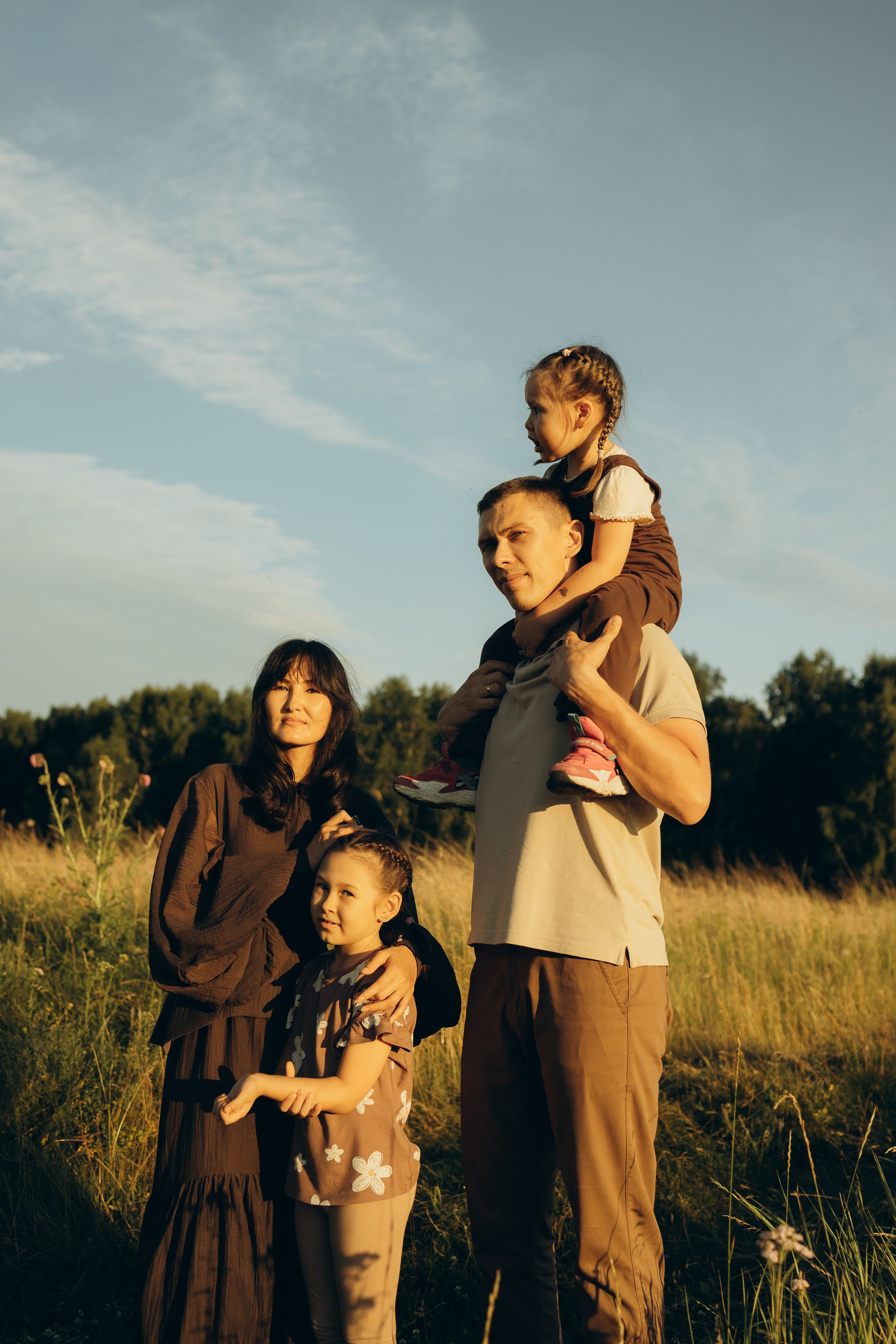 На природе. Семейный фотограф Новосибирск Фотограф на выписку Новосибирск