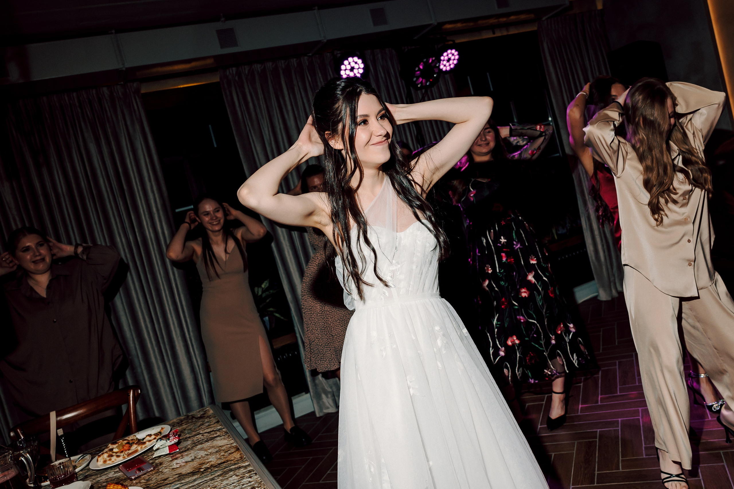 Свадебный день — Глеб и Дарья. Лёшка Варзегов — фотограф