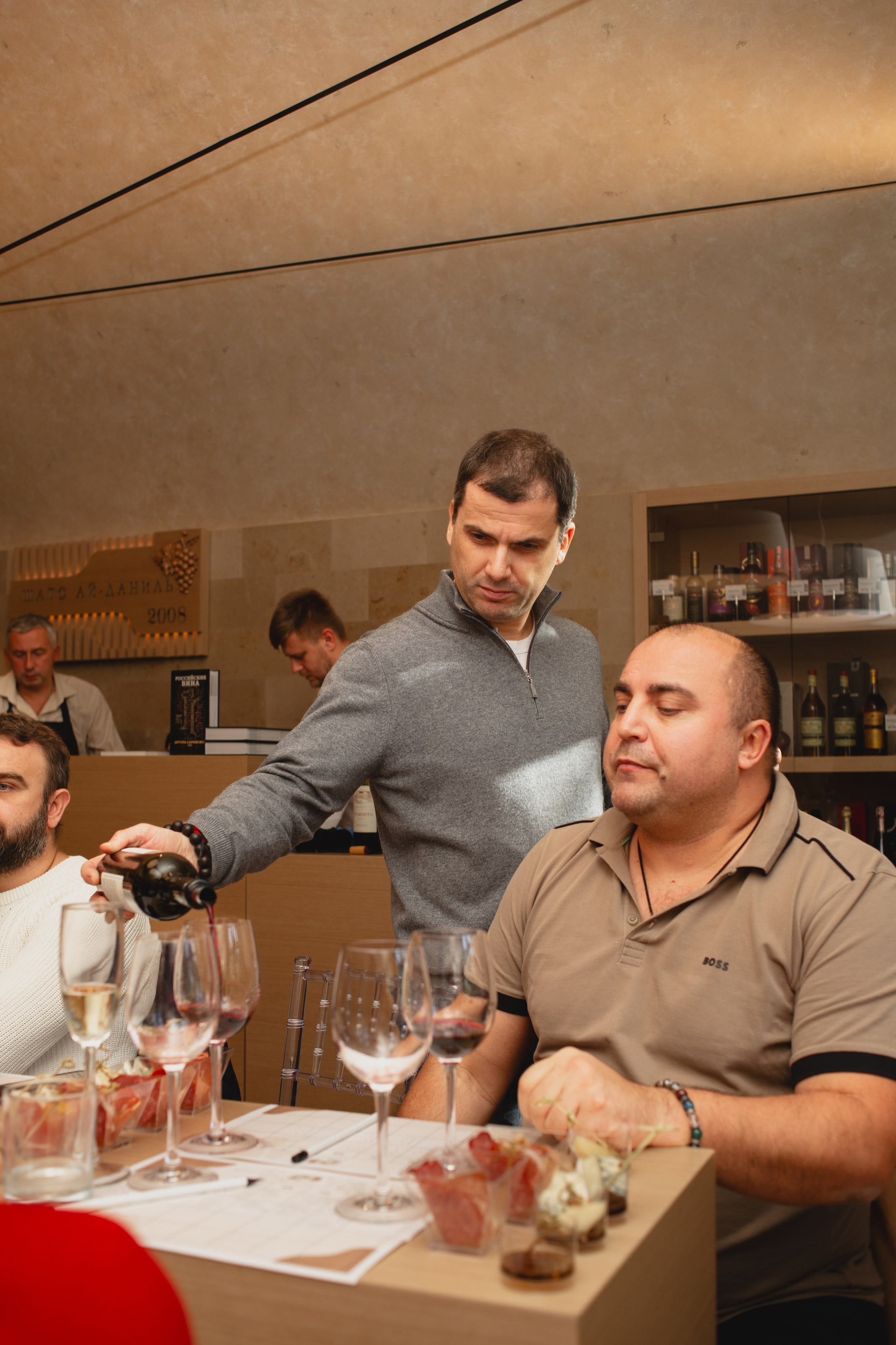 Джаннет | винный бутик | 10.2024. Фотограф | Юля Ди