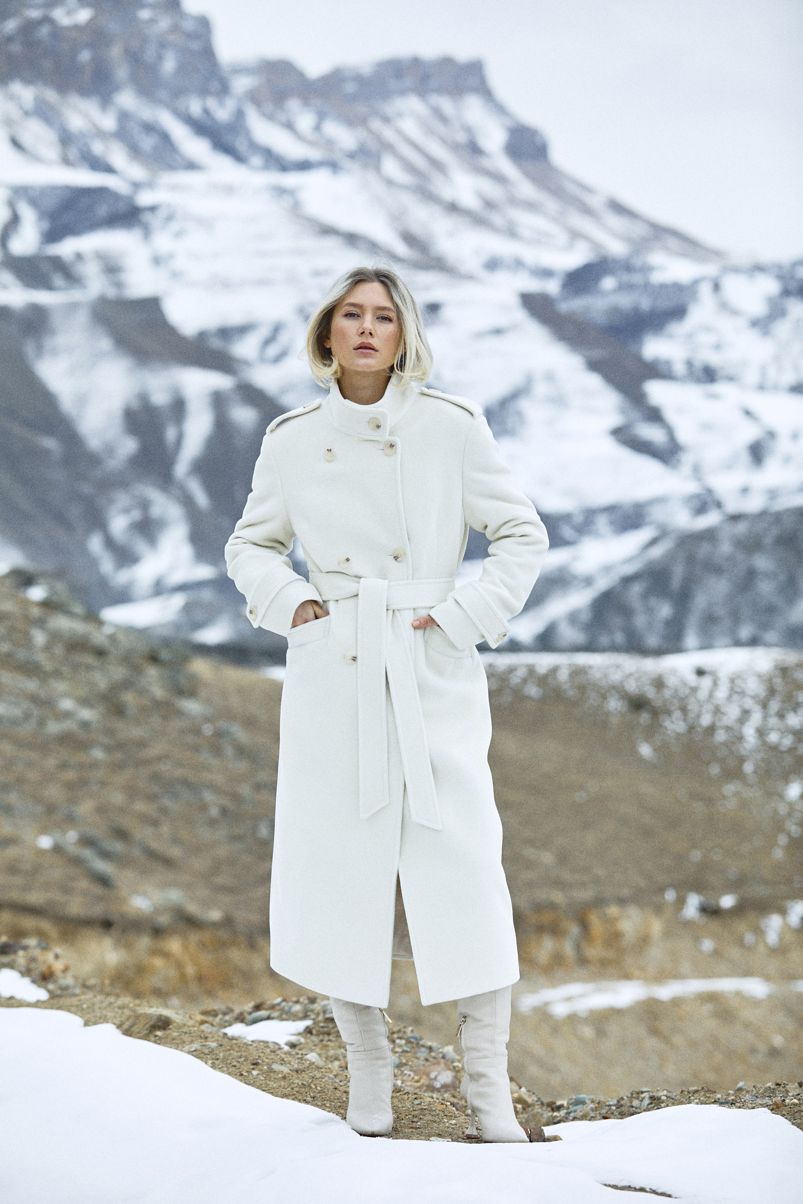 Выездная съемка для бренда одежды. Фотограф Продюсер в горах КБР / Москва  Нальчик Горы