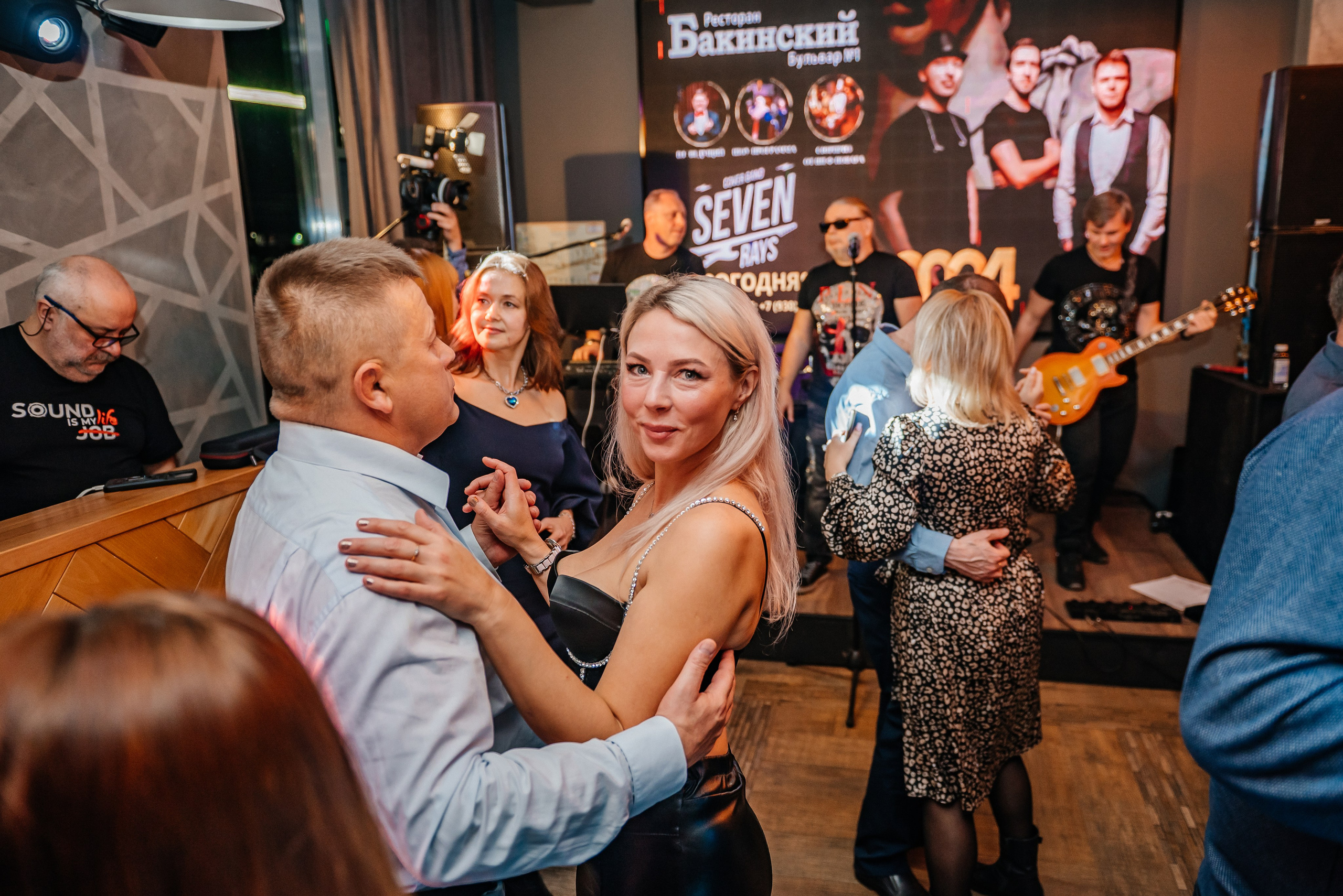 Ресторану Бакинский бульвар № 1 5лет. Свадебный и семейный фотограф в Дзержинске Екатерина Шулакова