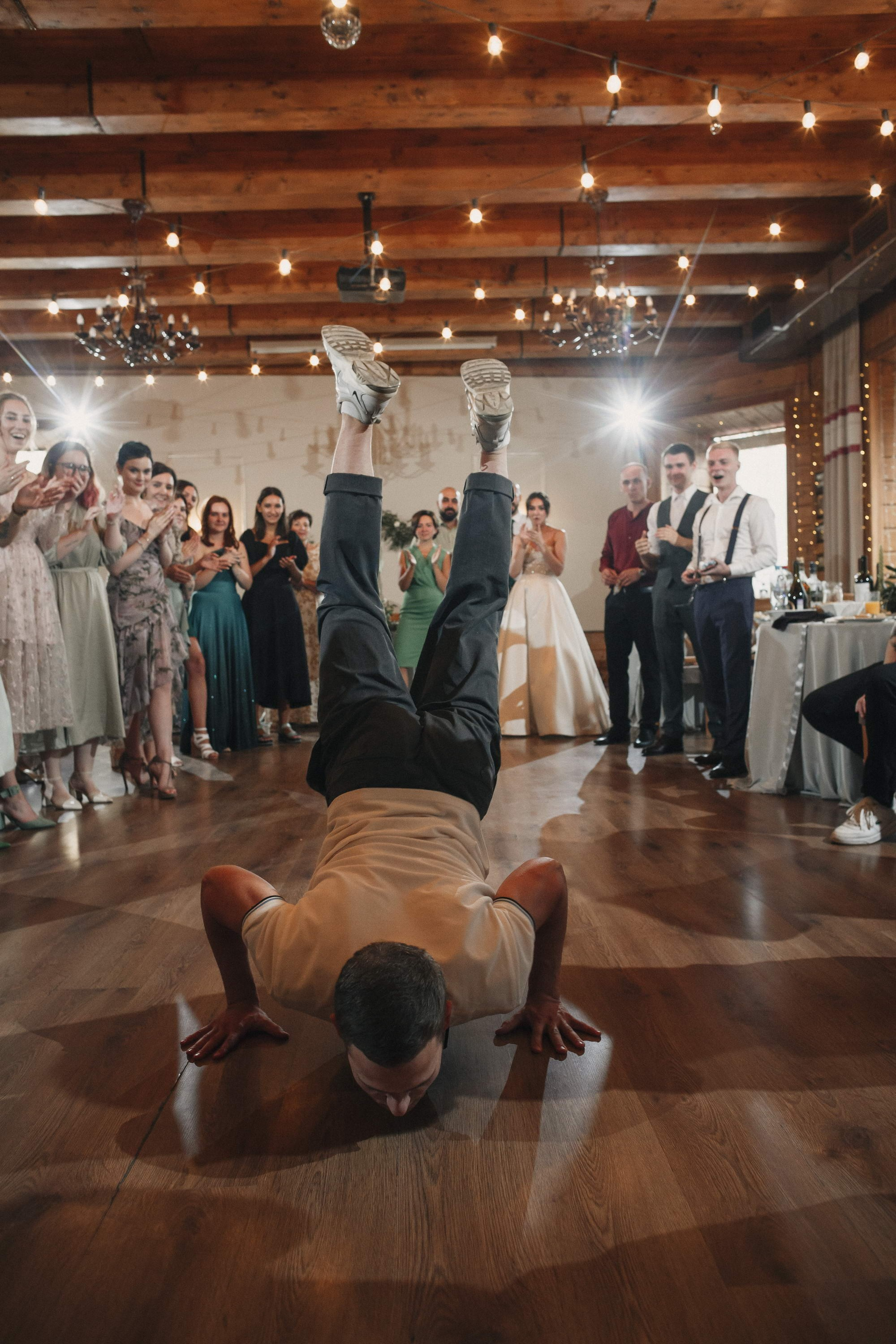 Свадебный банкет. Свадебный фотограф Игорь Брундасов 8PHOTO на свадьбу венчание загс СПб