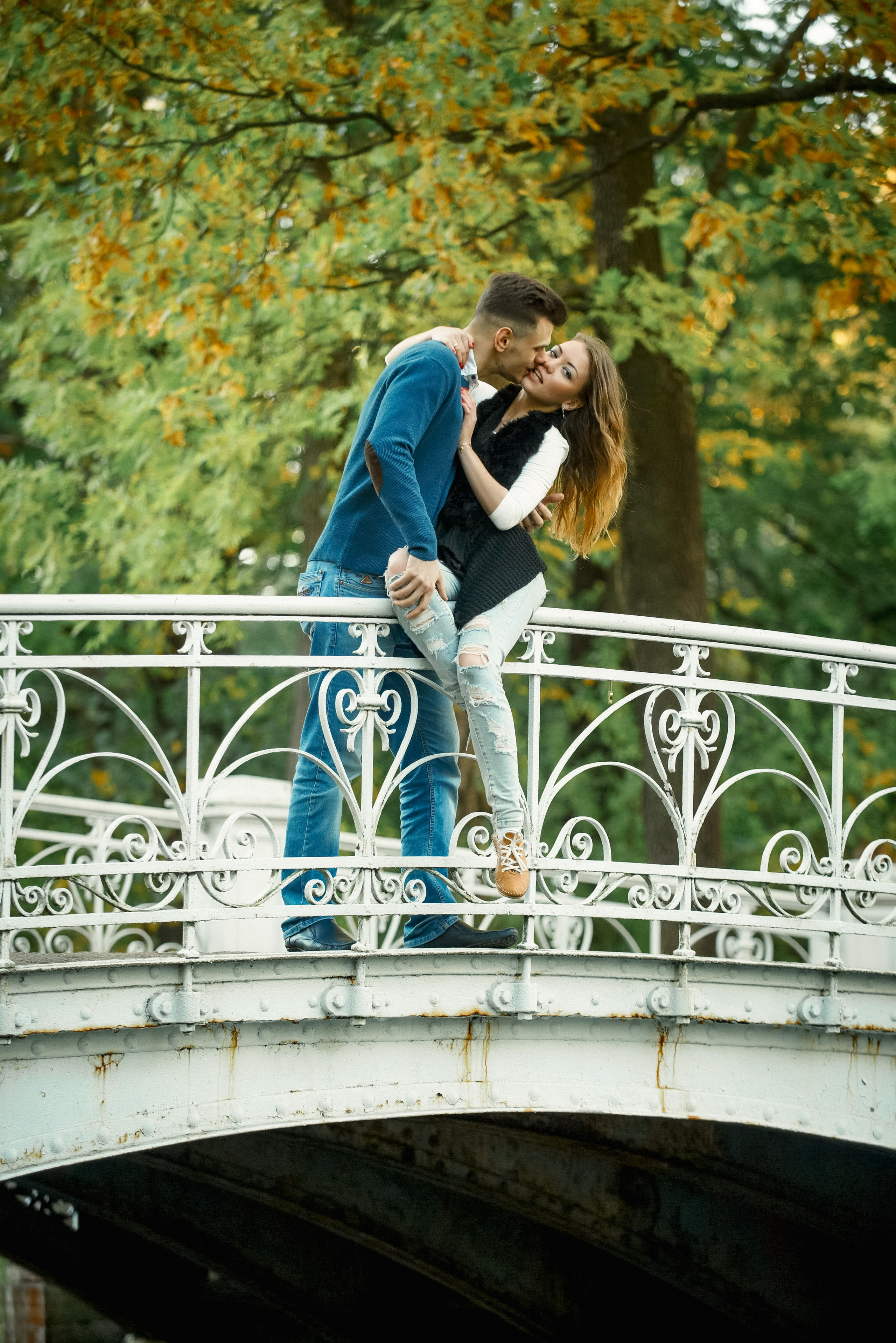 Love story в Пушкине в Екатерининском и Александровском парке. Портретный, семейный и свадебный фотограф в Санкт-Петербурге и в Пушкине Ширяев Денис