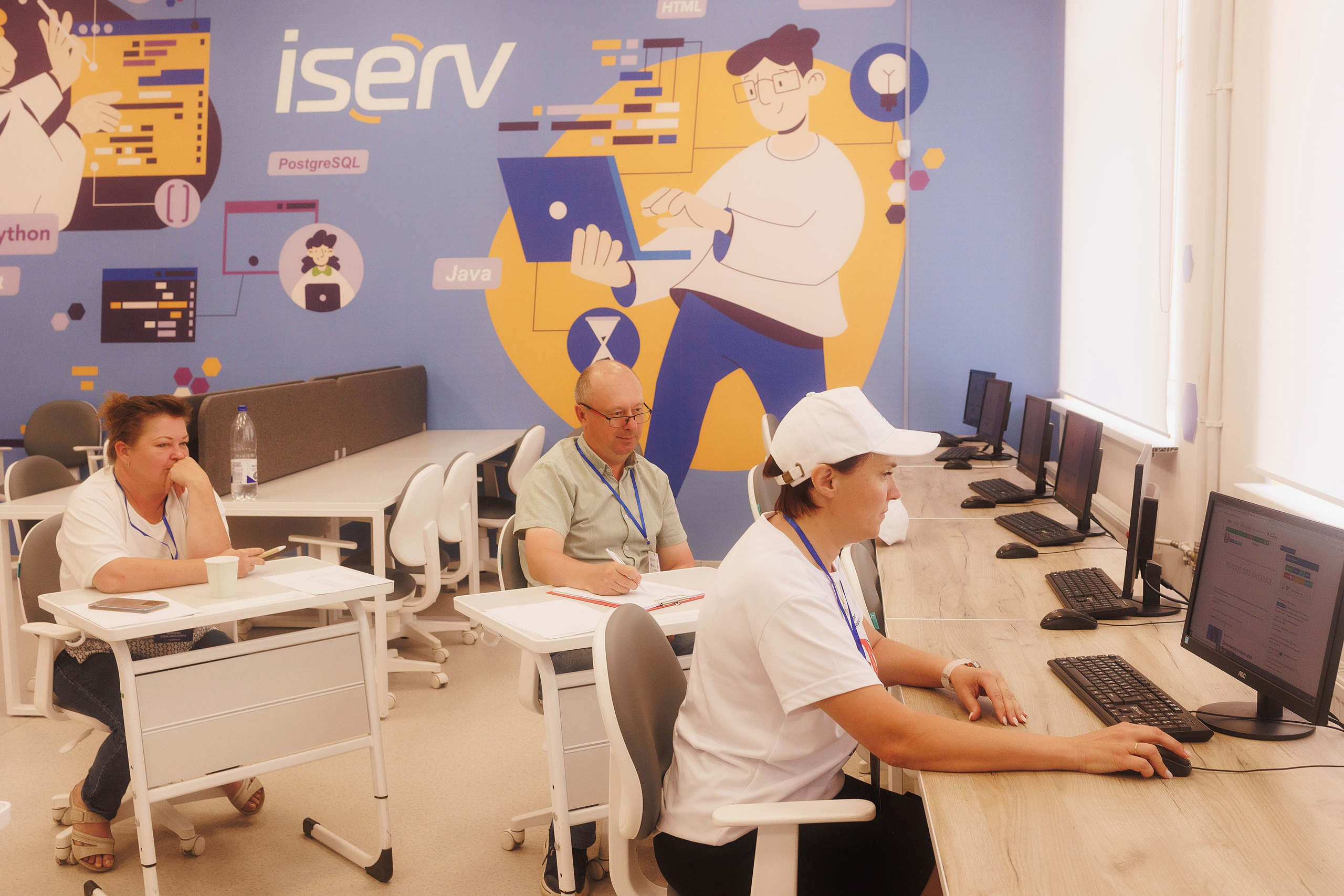 Лучший водитель троллейбуса России — 2024. Портретный и репортажный фотограф в Чебоксарах Андриян Чаркин