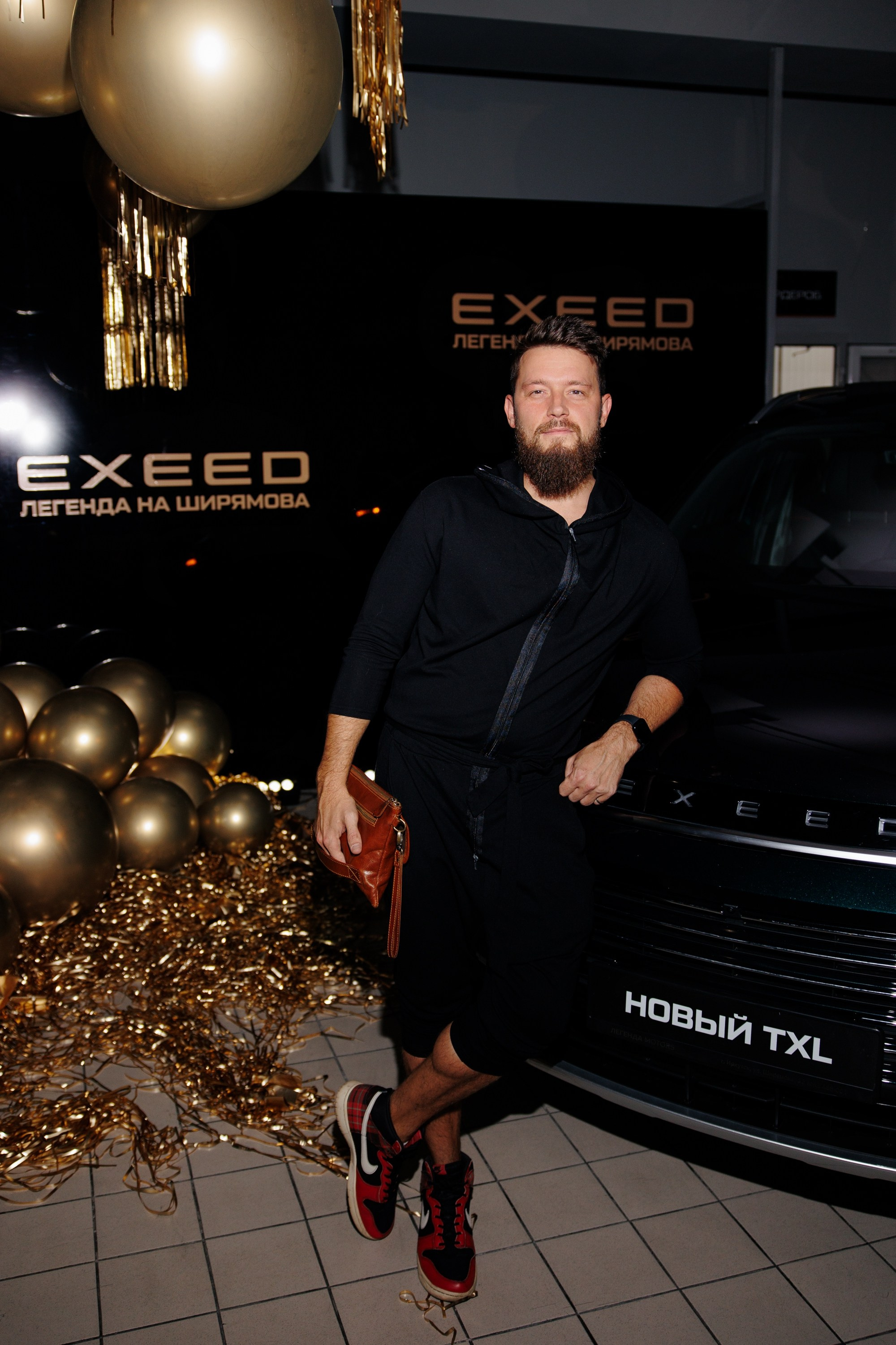 Открытие Exeed. Свадебный фотограф