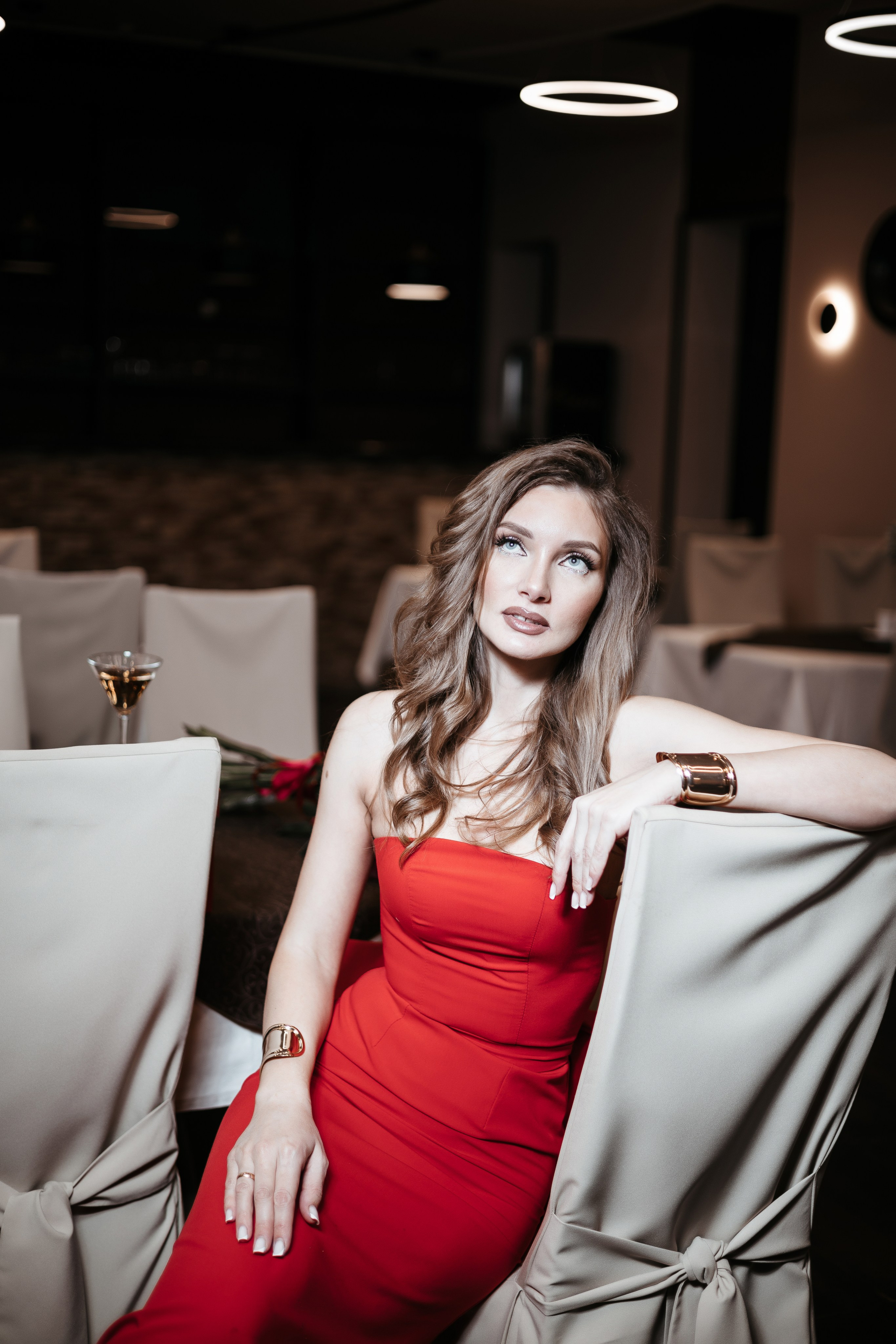 Lady in Red. Главная