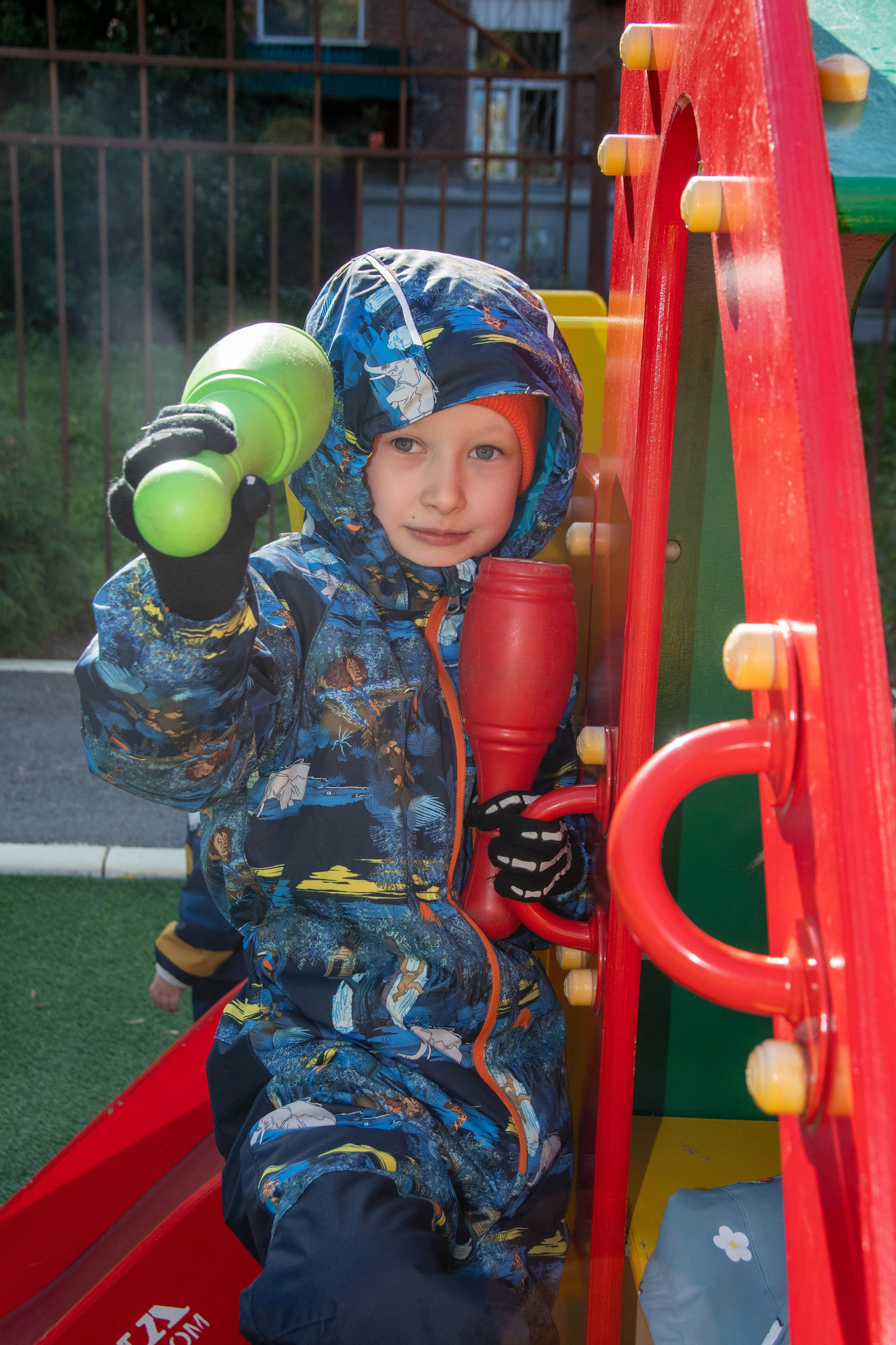 2023 г. День дошкольного работника и прогулка. Репортажный и детский фотограф в Новосибирске