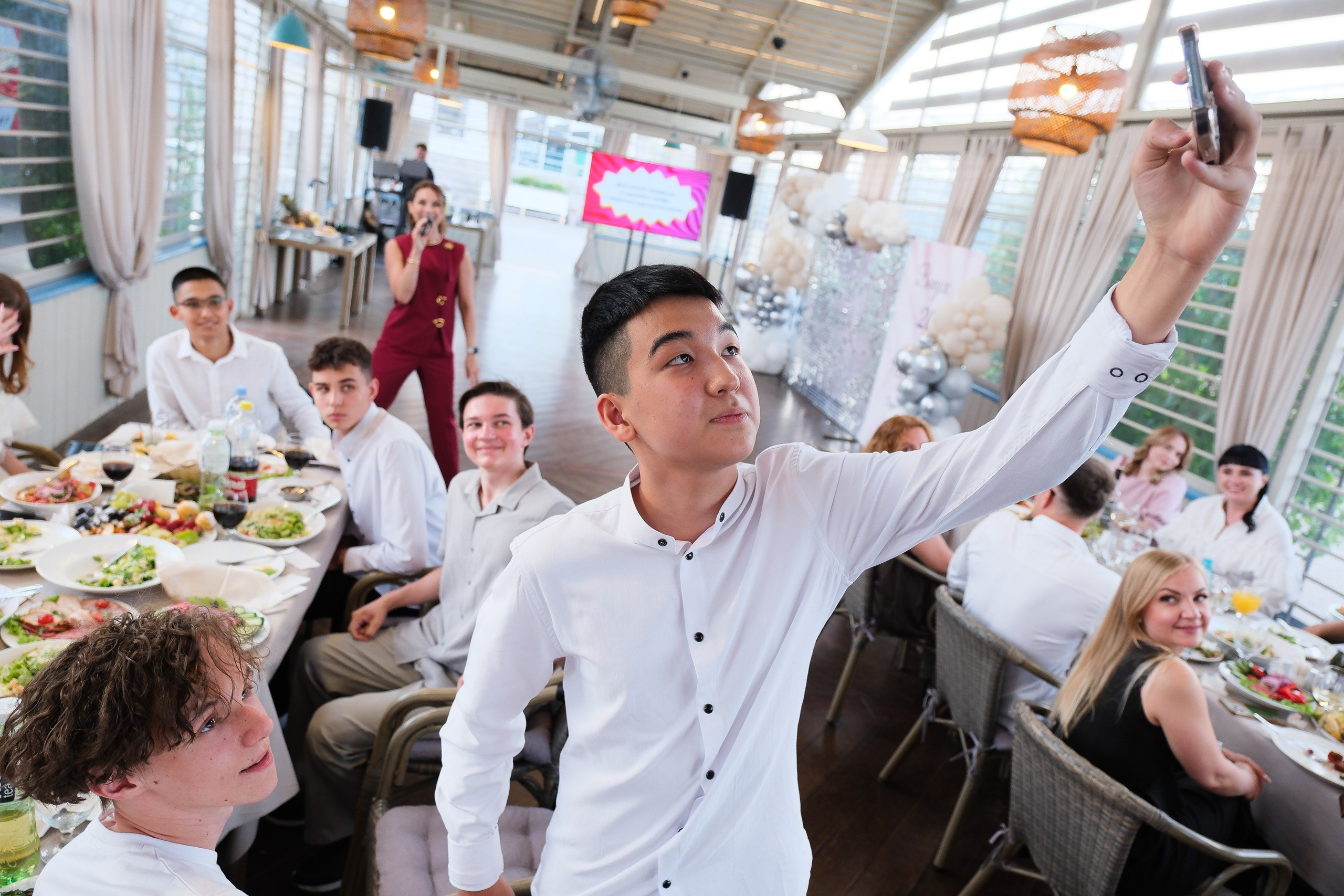 9 Класс Выпускной. Фотограф Анатолий Деникин