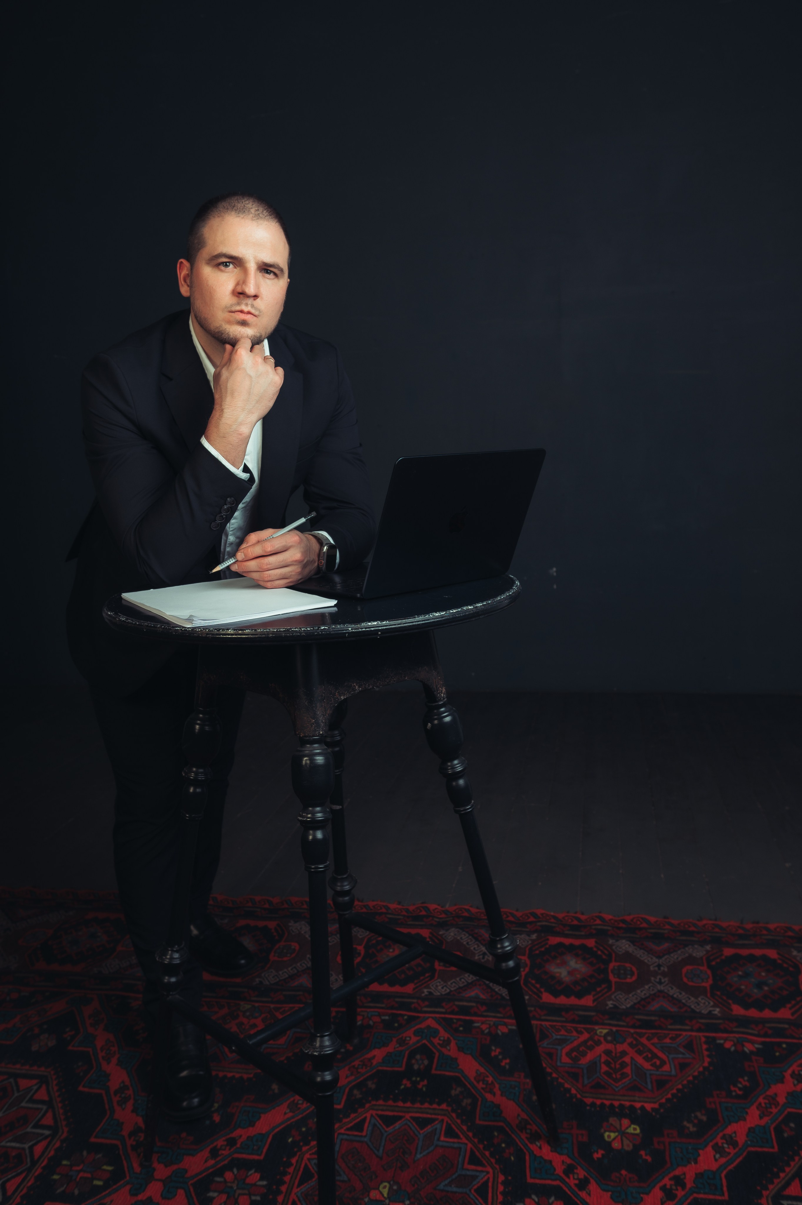 Никита Пустовалов — портретная съёмка. Иван Кубик — фотограф и видеограф