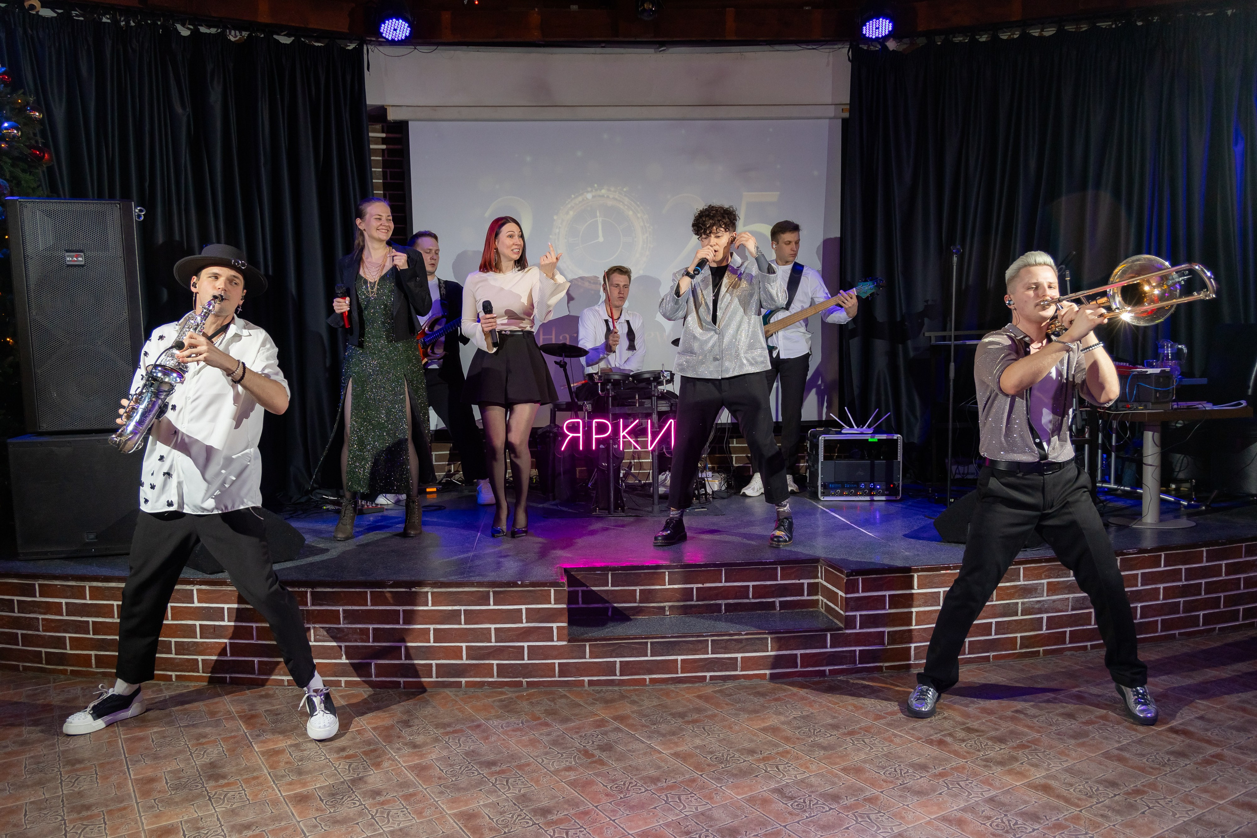 Корпоративная новогодняя съемка для логистической компании ИТА. Свадебный фотограф в Минске/Беларуси Сергей Спиридонов