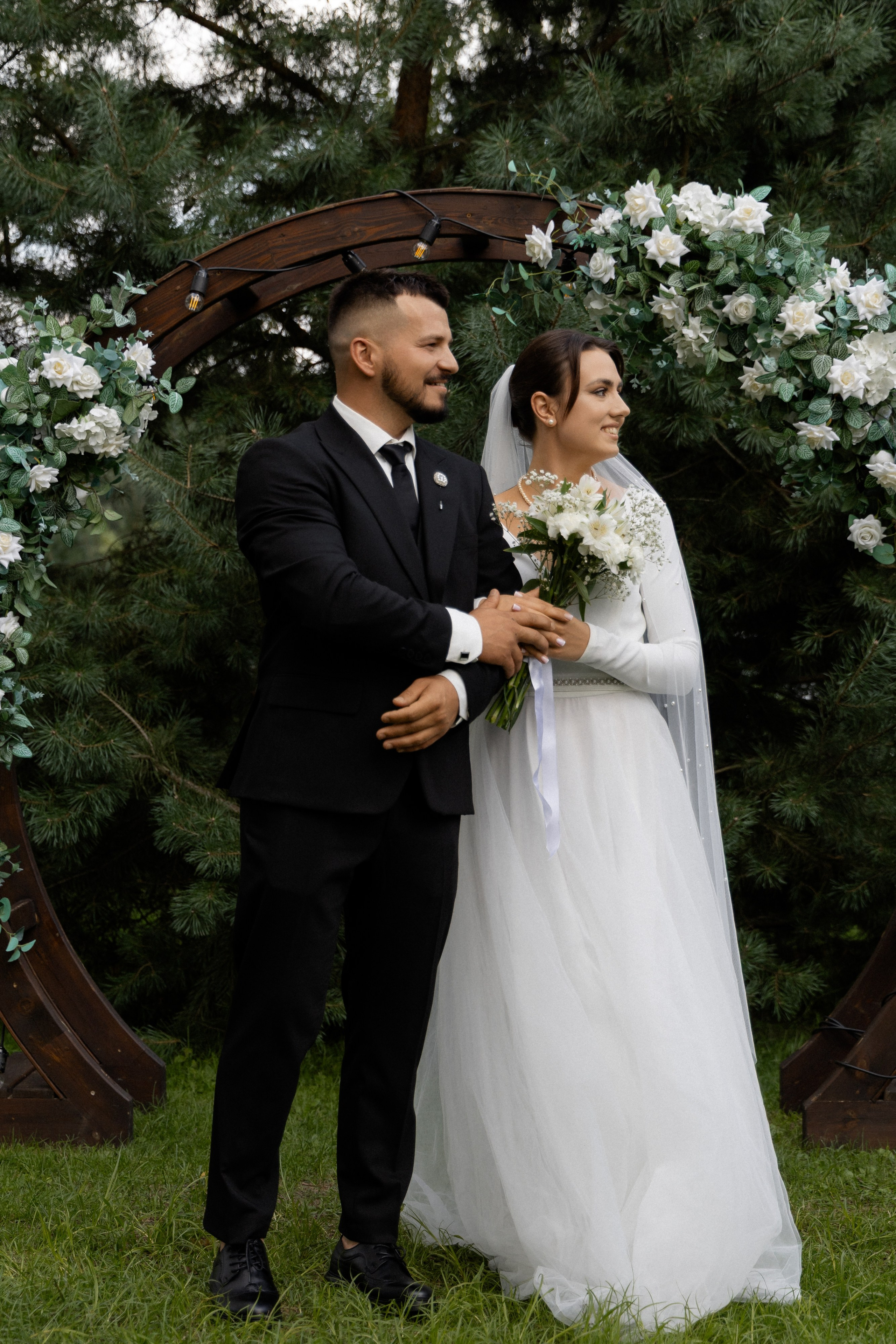 Свадебная фотосессия в агроусадьбе Лабодянка в Минске. Свадебный фотограф в Минске/Беларуси Сергей Спиридонов